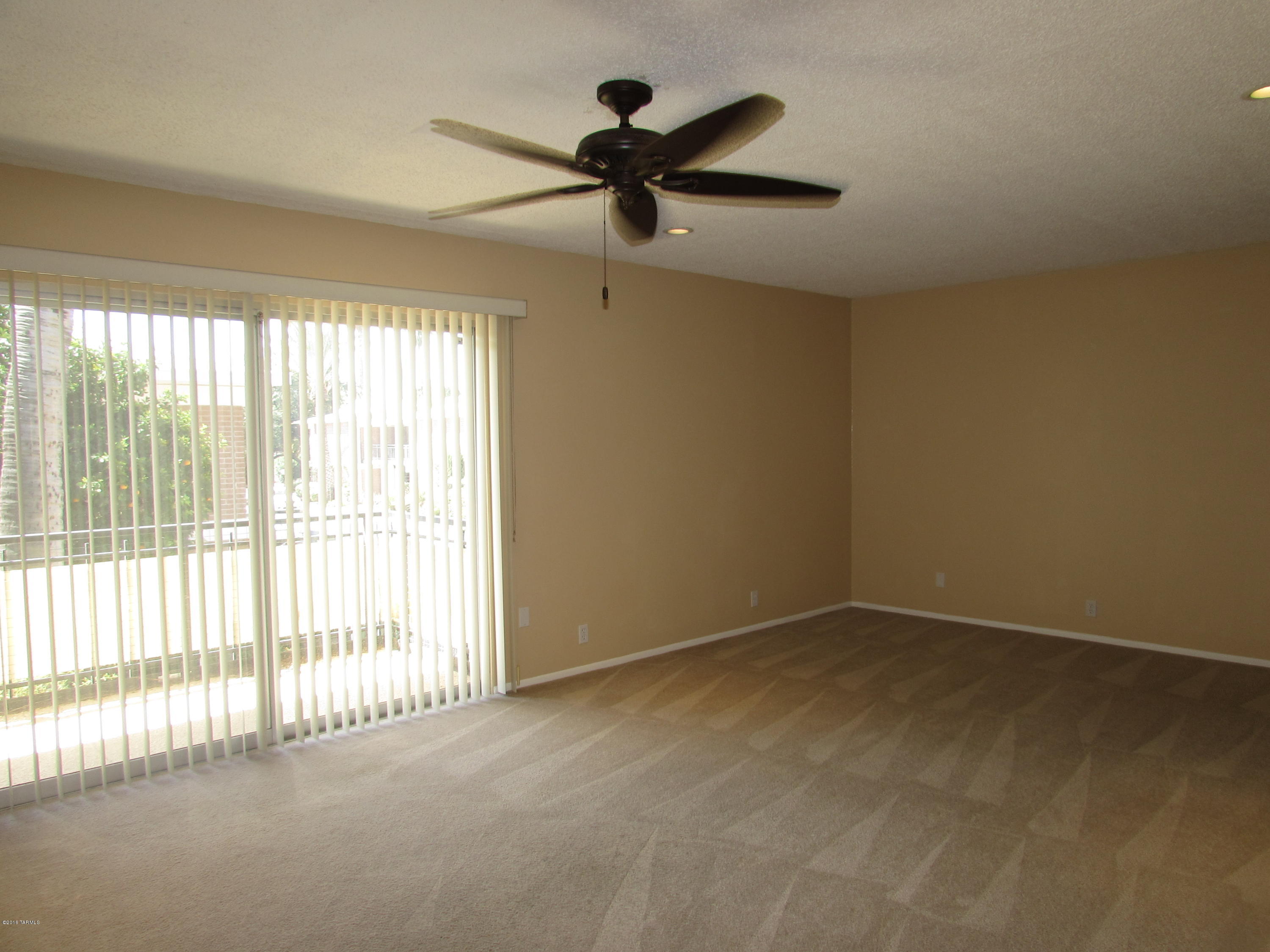 Country Club Heights - Residential Lease
