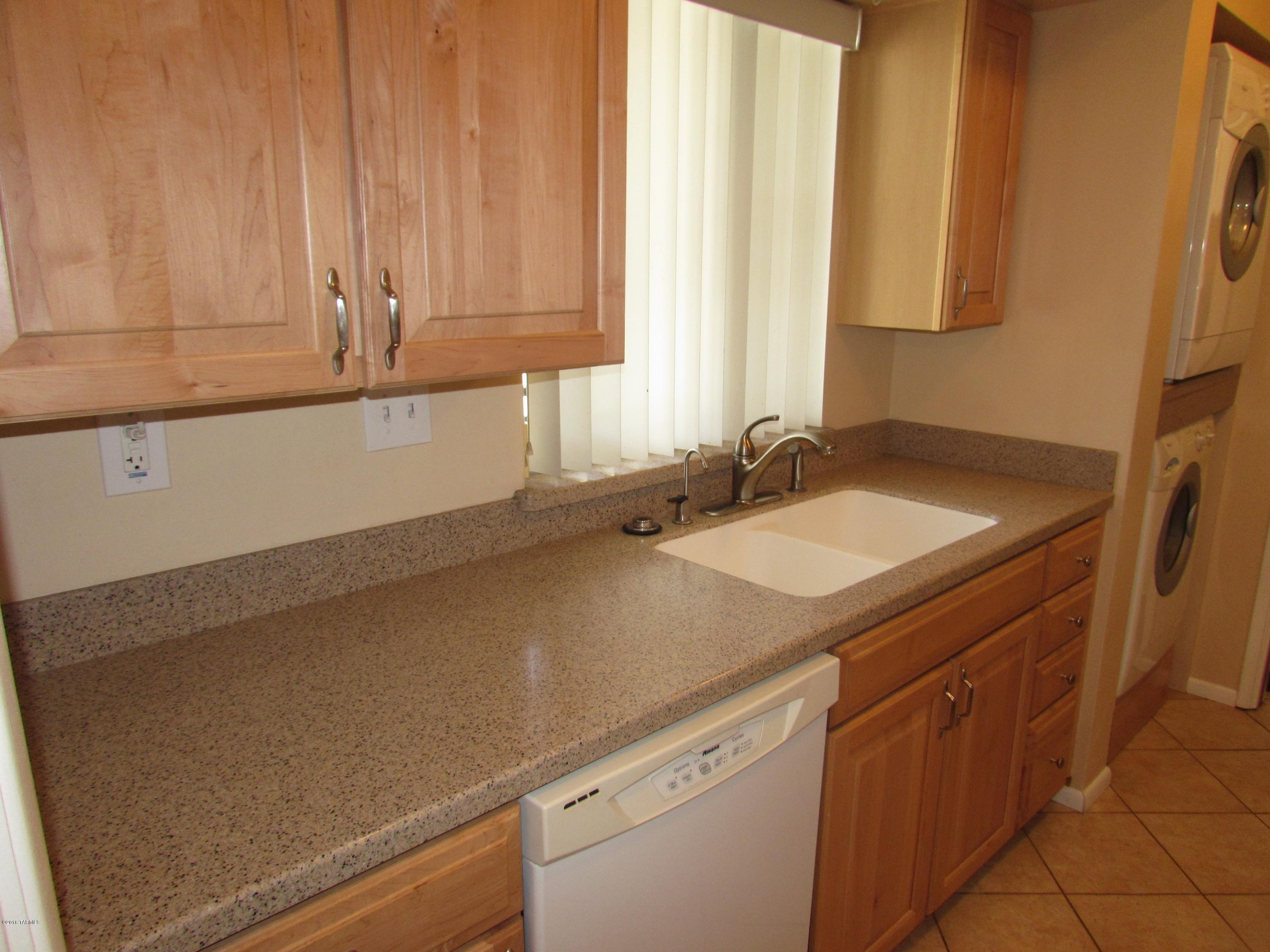 Country Club Heights - Residential Lease