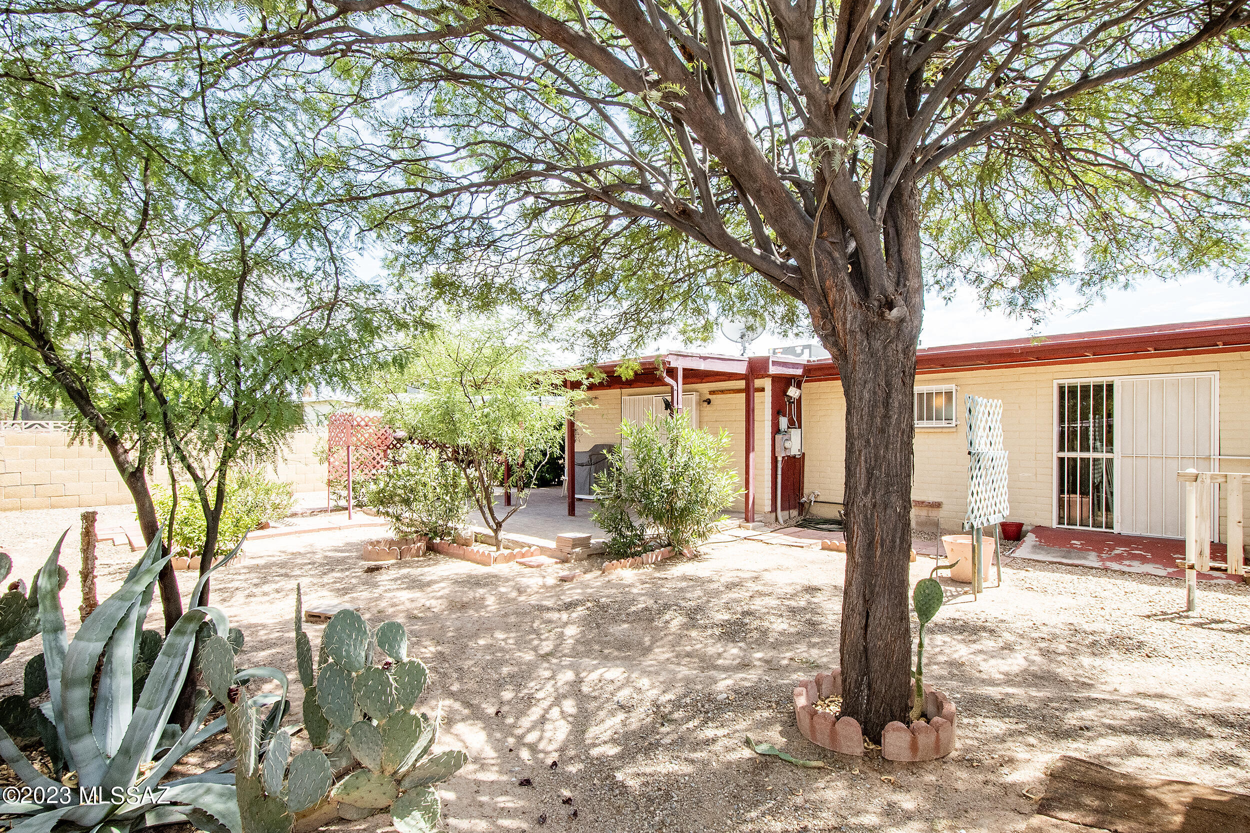 Mission Heights (1-14) - Residential