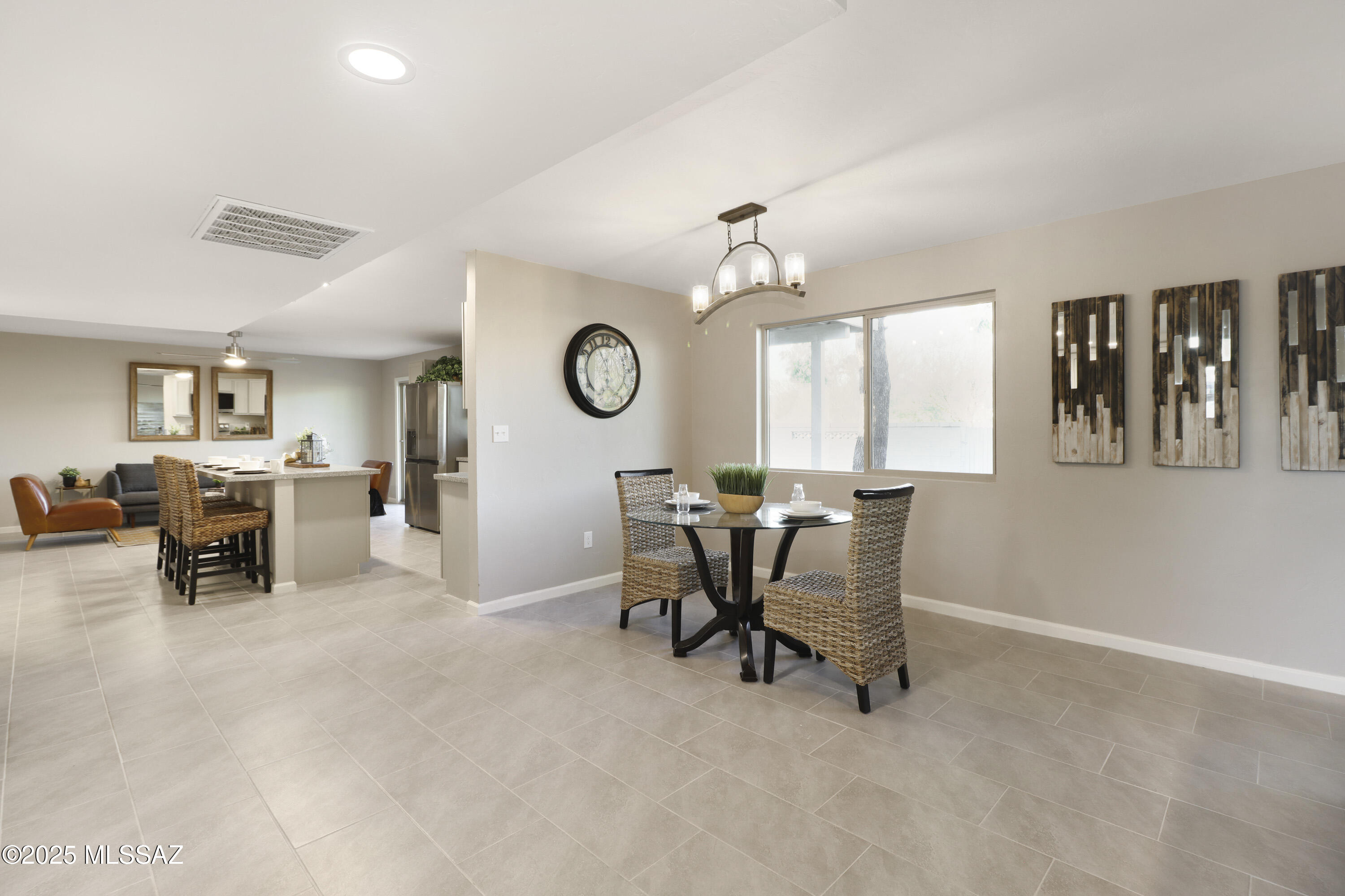 Broadway East (254-390) - Residential