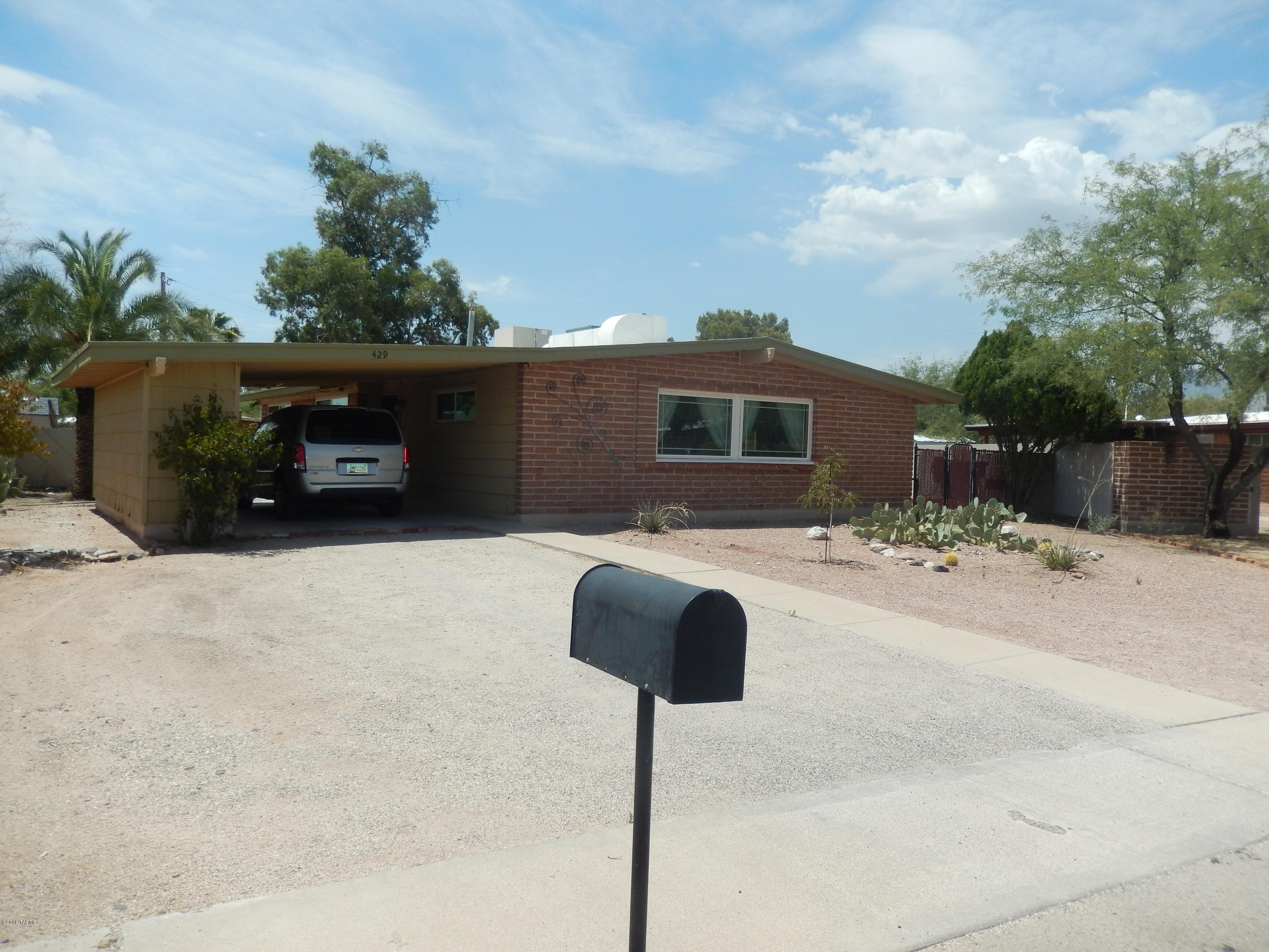 Kingston Knolls Terrace - Residential