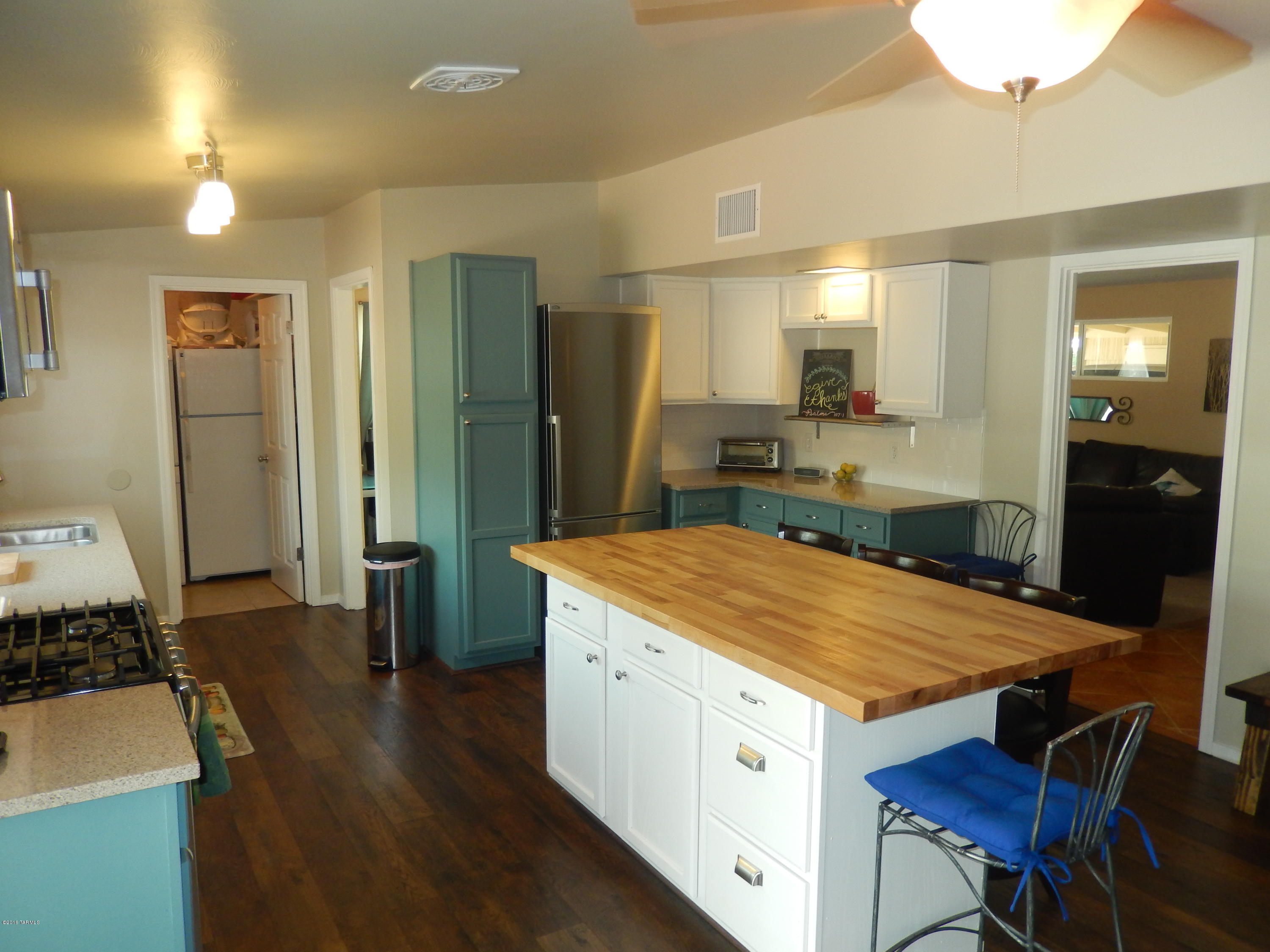 Kingston Knolls Terrace - Residential