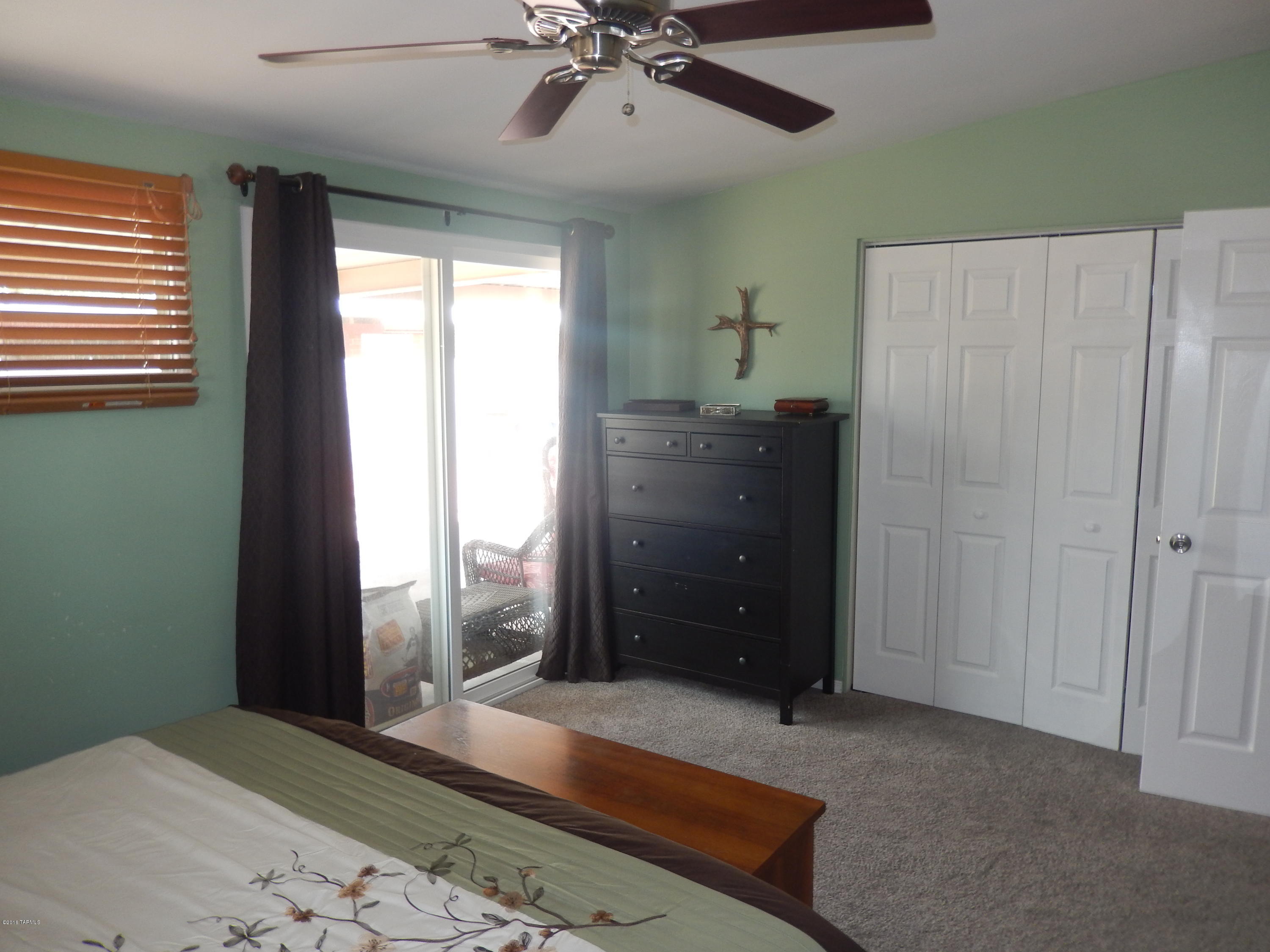 Kingston Knolls Terrace - Residential