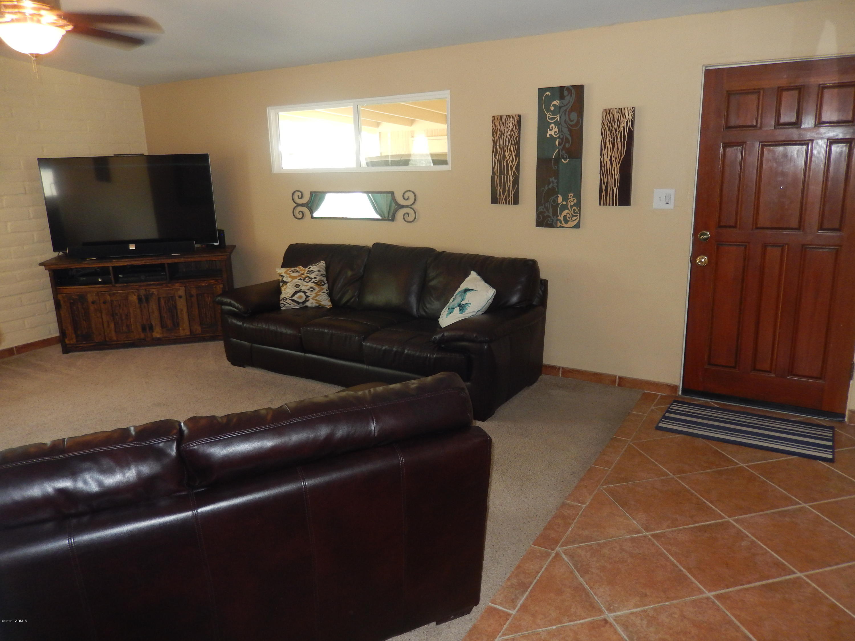 Kingston Knolls Terrace - Residential