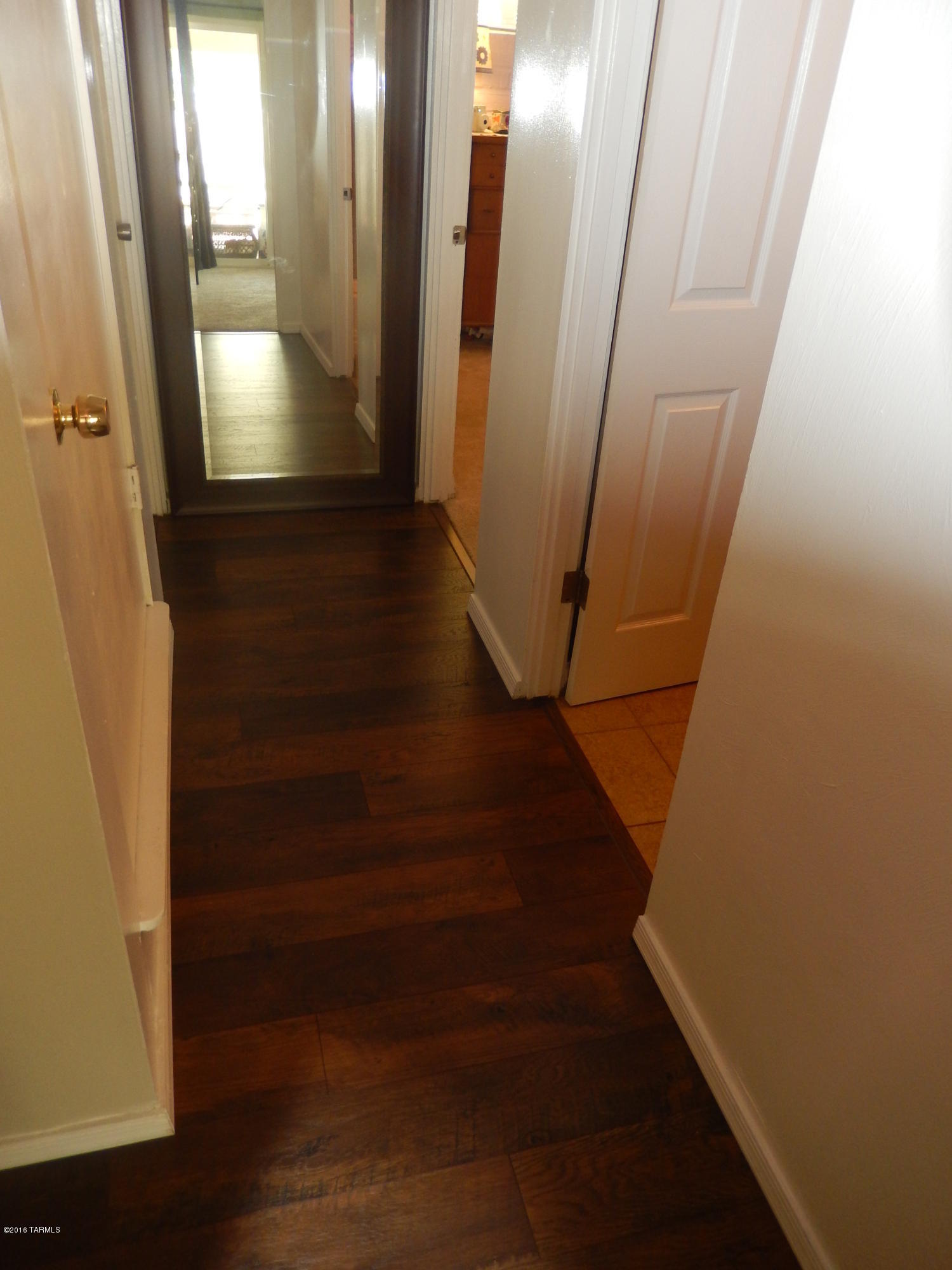 Kingston Knolls Terrace - Residential