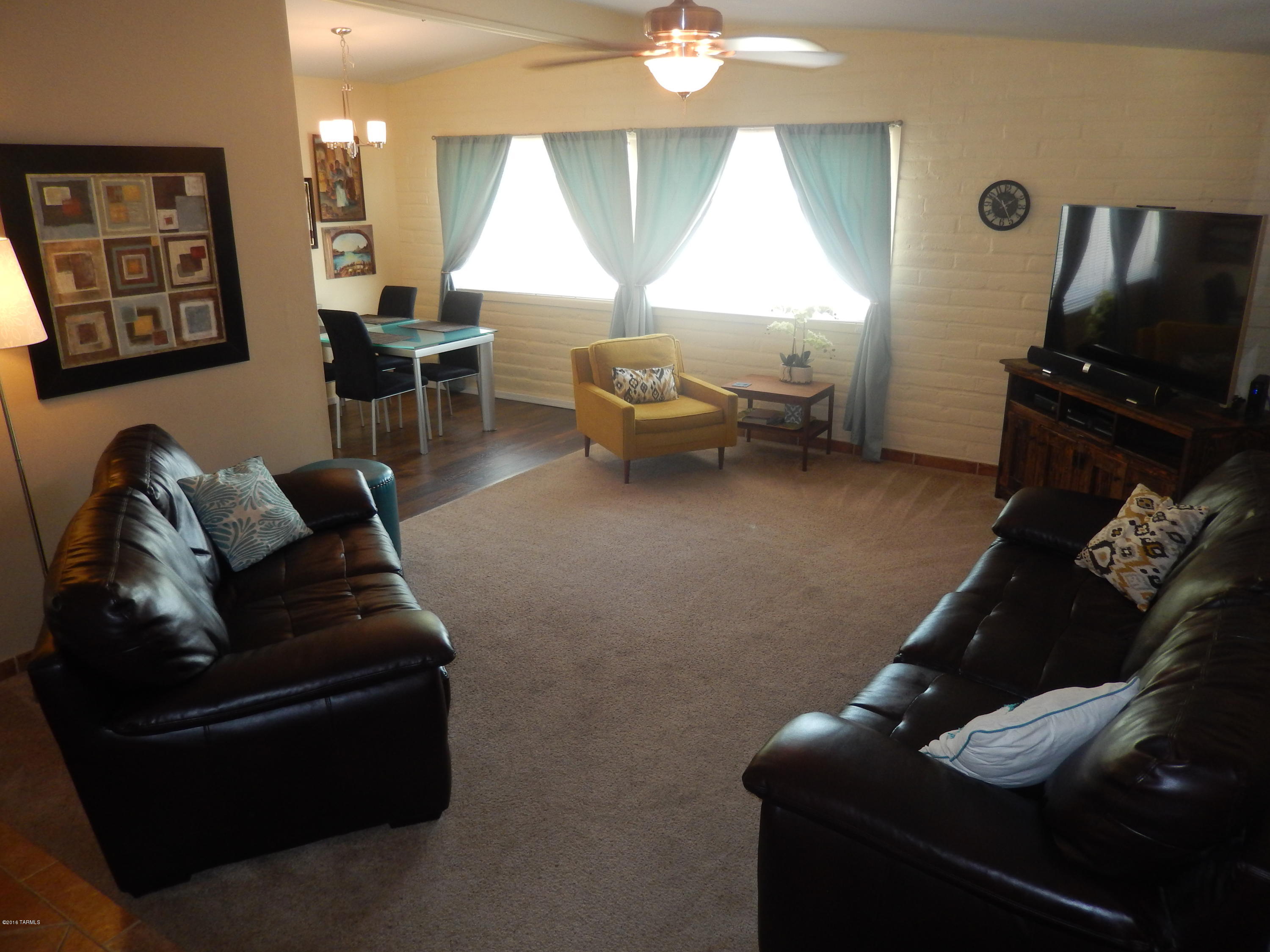 Kingston Knolls Terrace - Residential