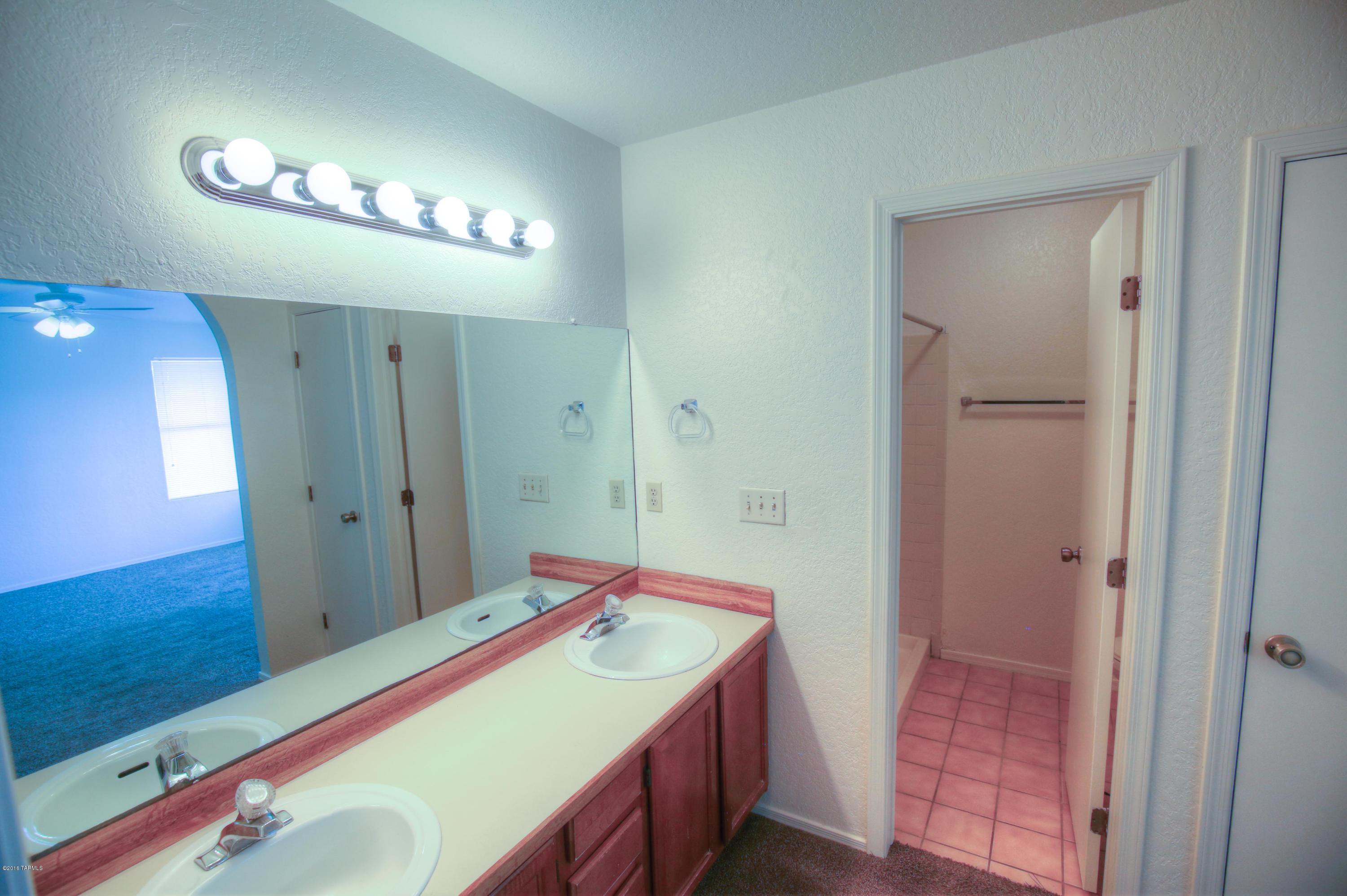 Country Highlands (1-180) - Residential Lease