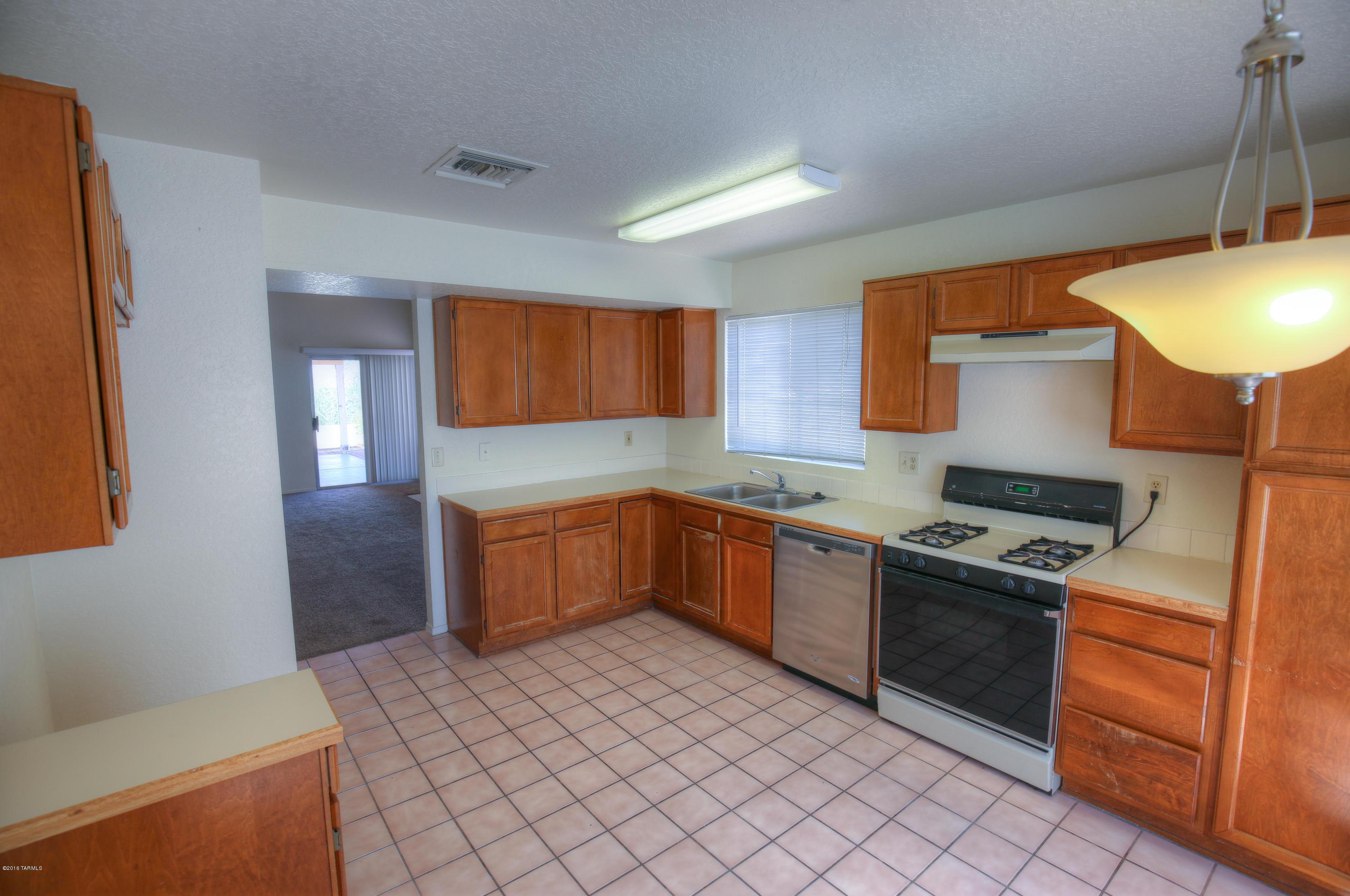 Country Highlands (1-180) - Residential Lease