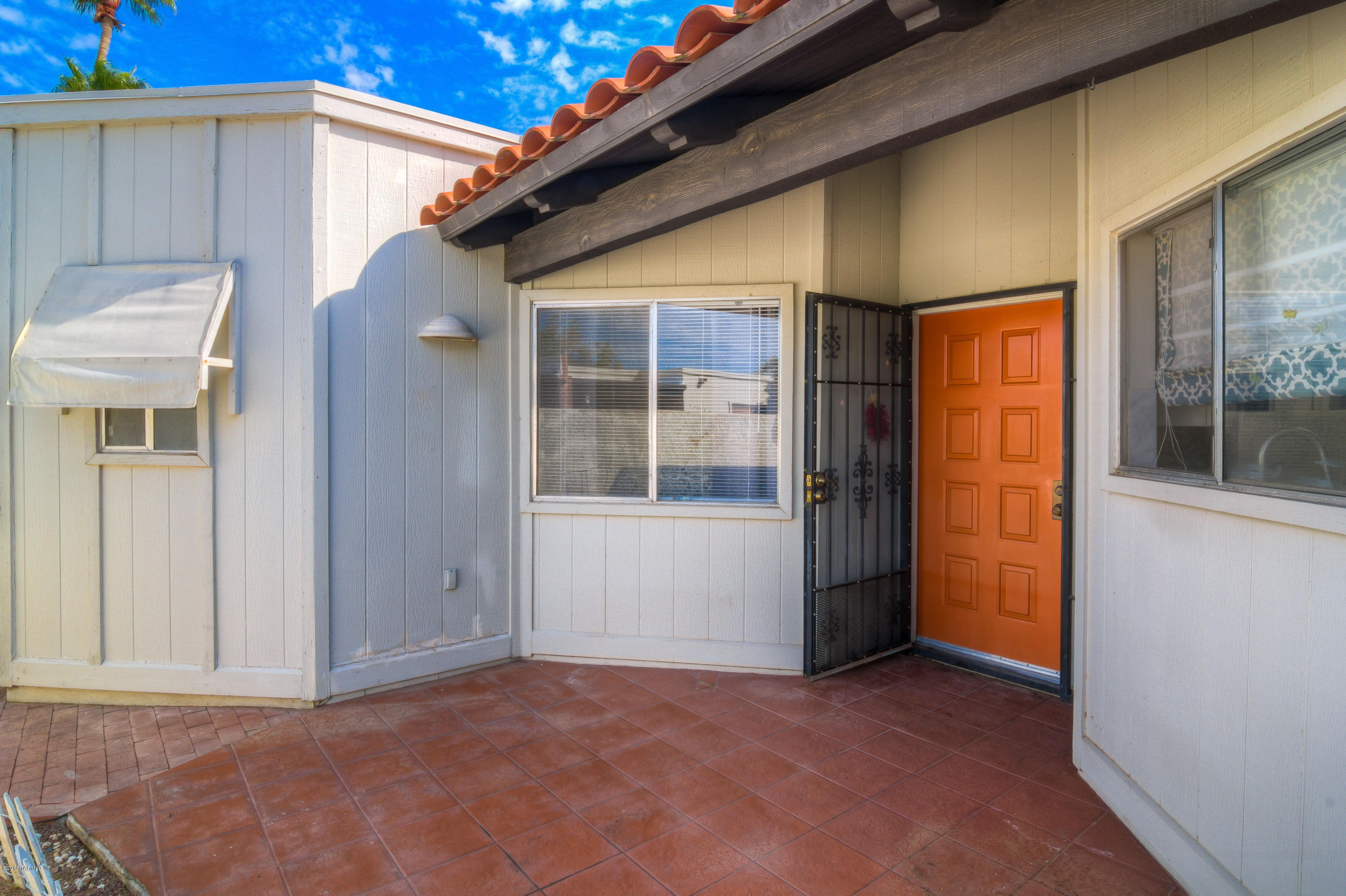 Tanque Verde Est Townhouses - Residential