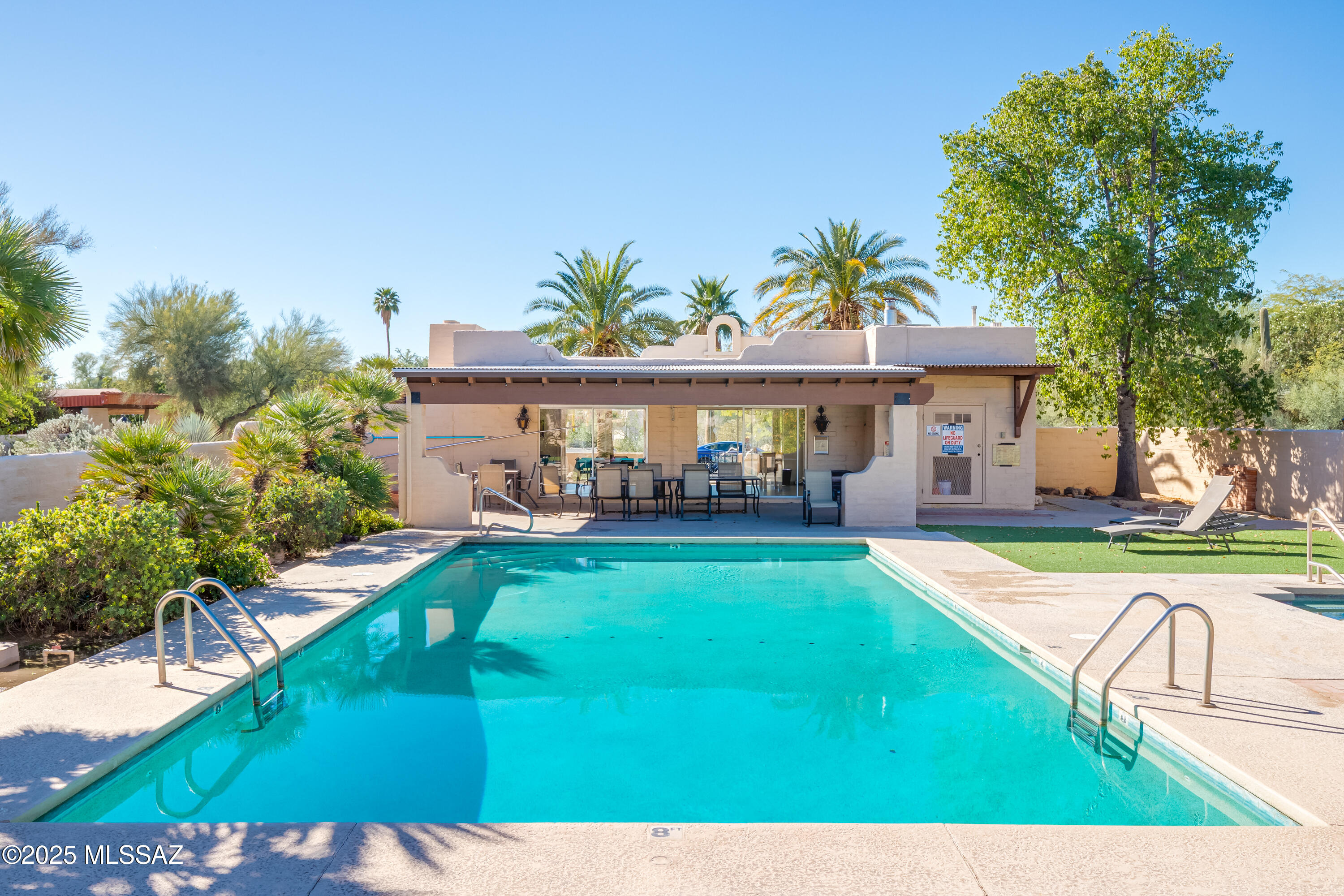 Pueblo Villas - Residential