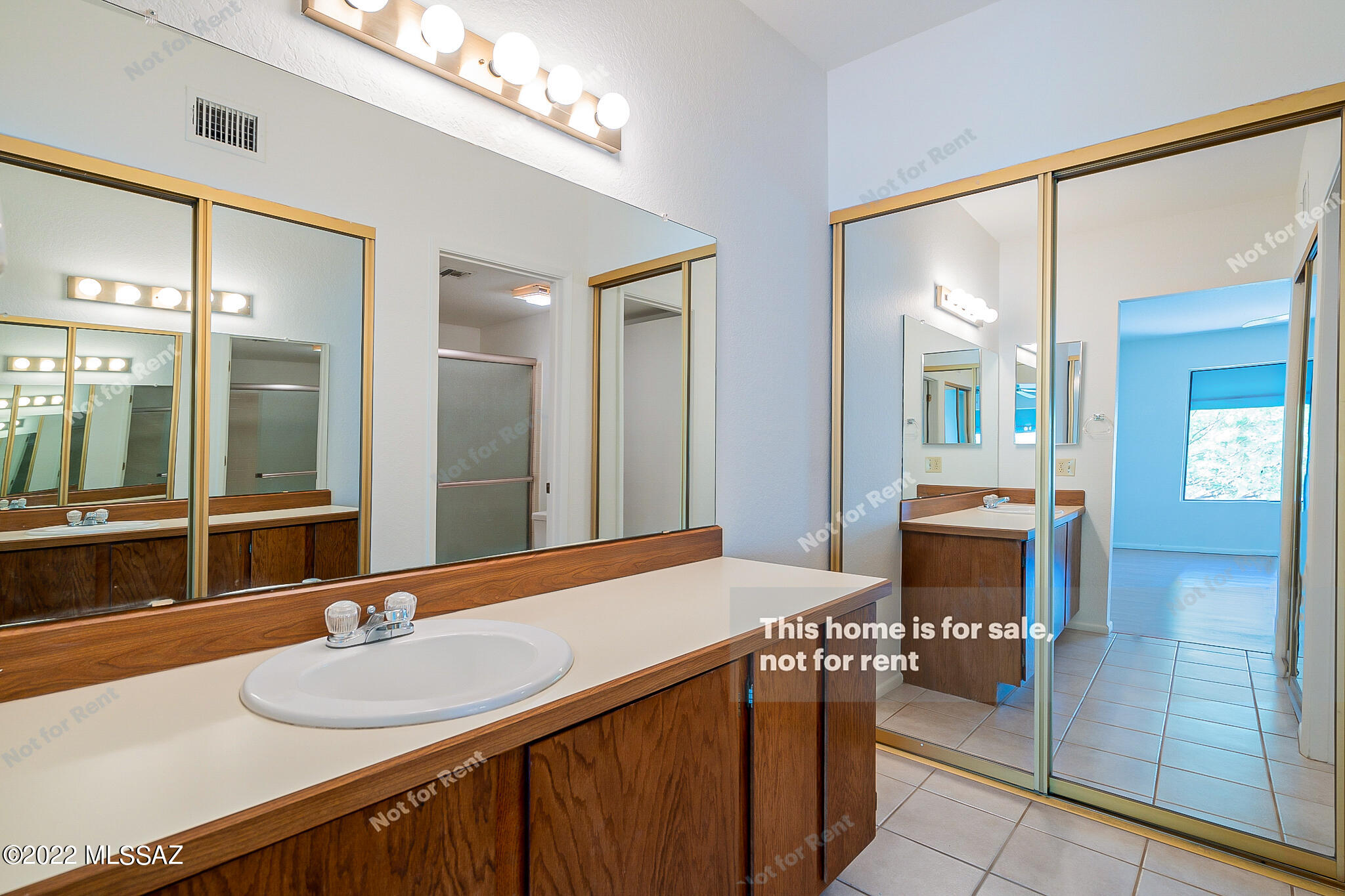 Summertree Condominiums (1-224) - Residential