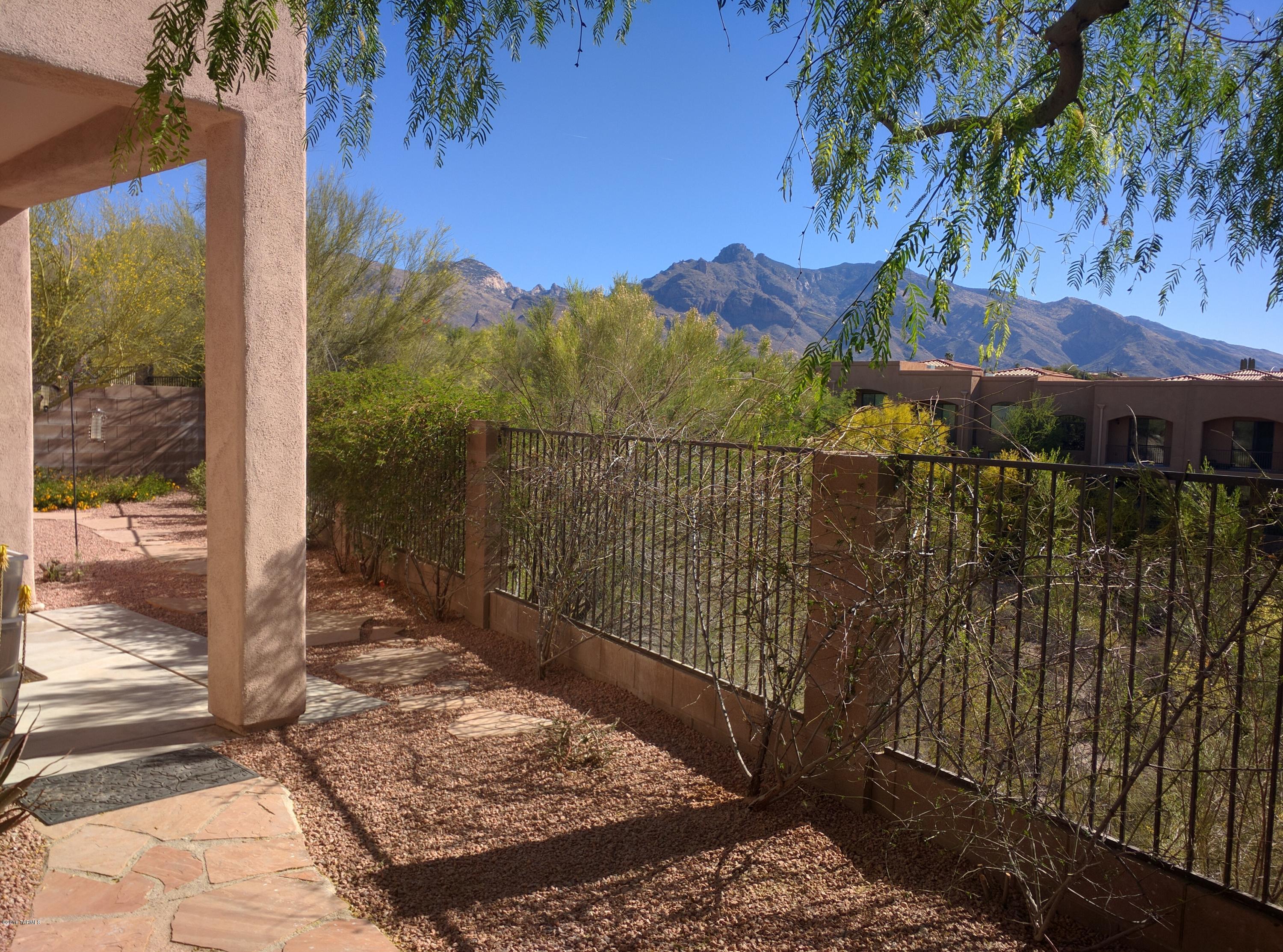Rancho Lomas (1-81) - Residential