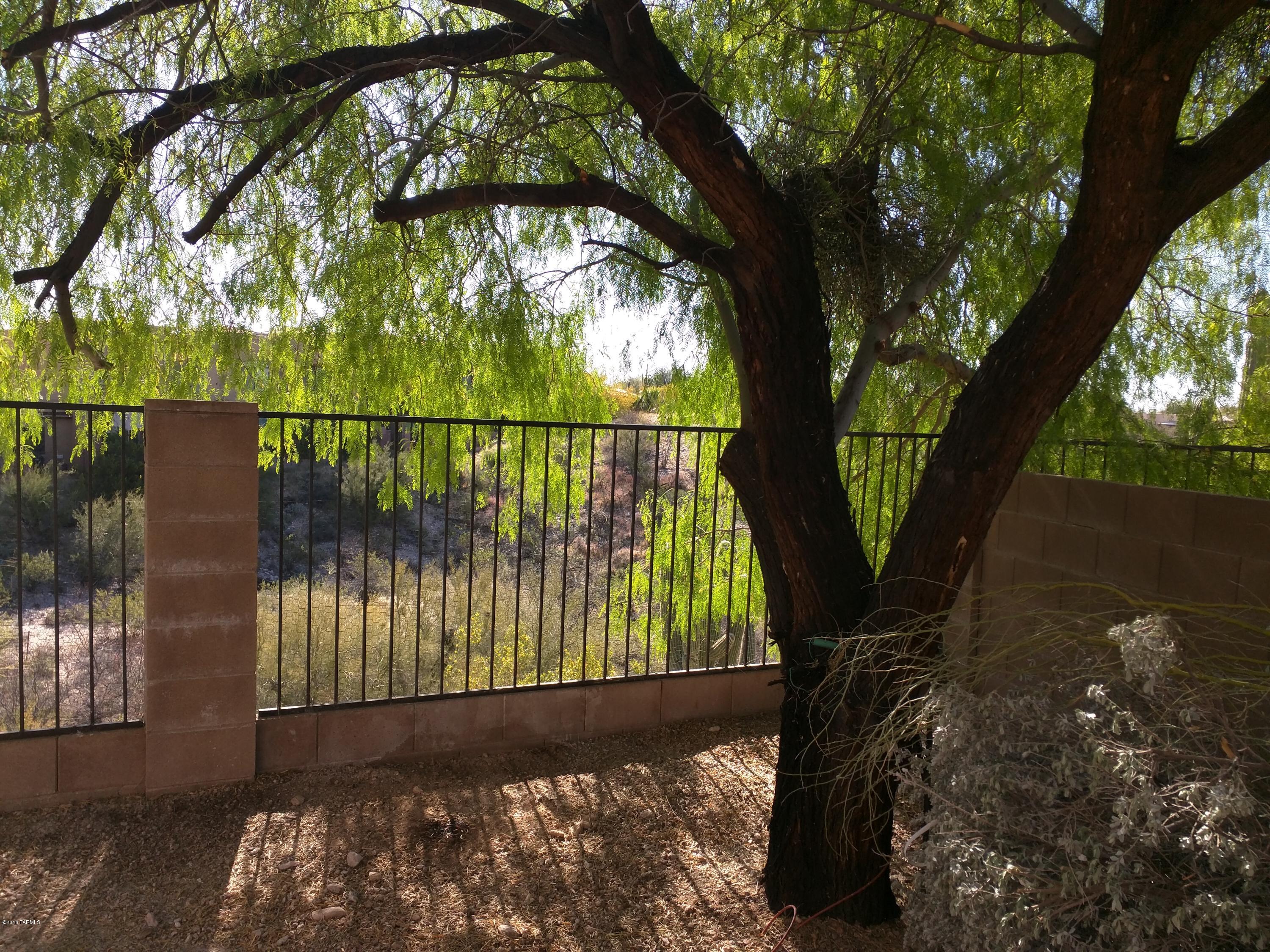 Rancho Lomas (1-81) - Residential