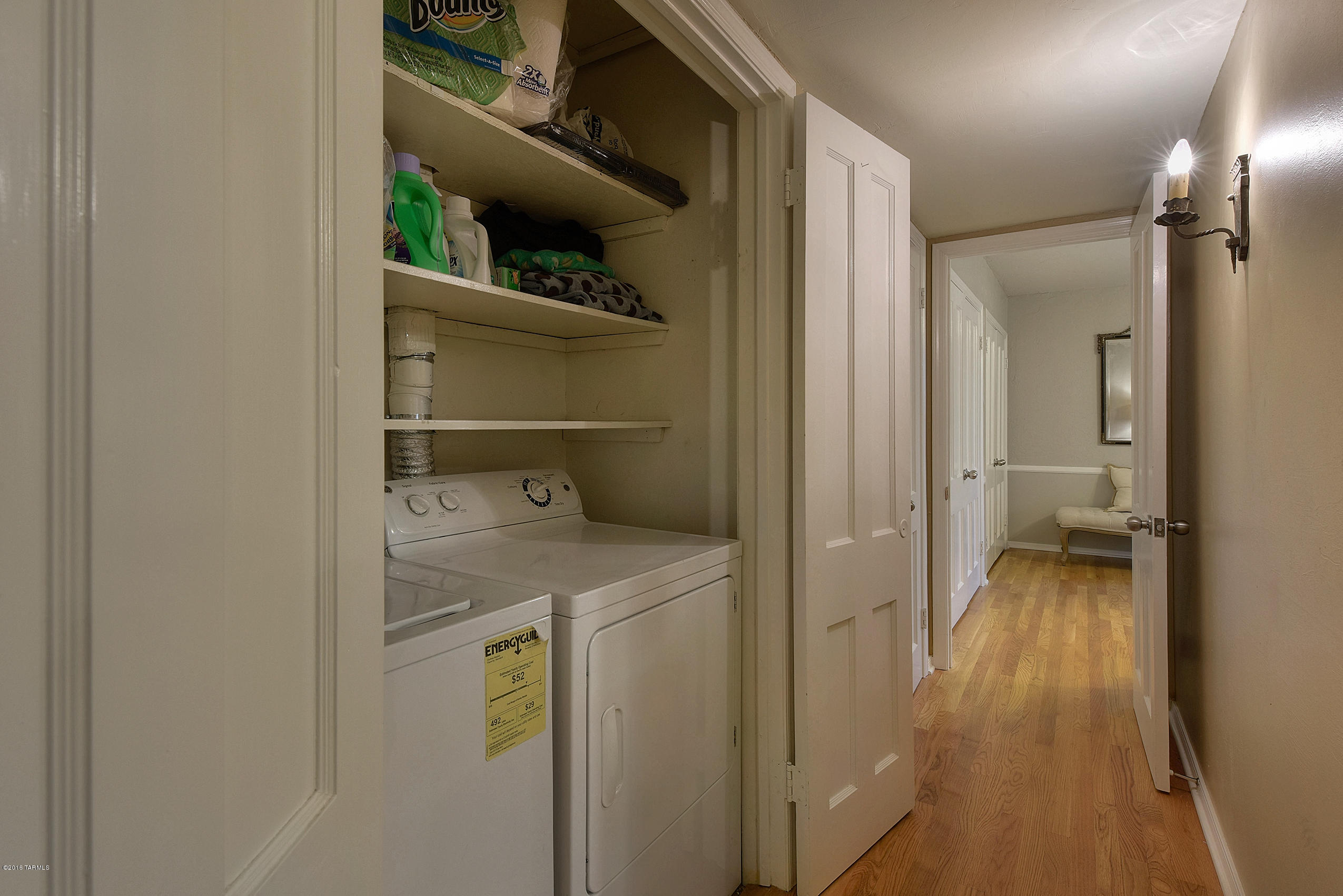El Encanto Apartments - Residential