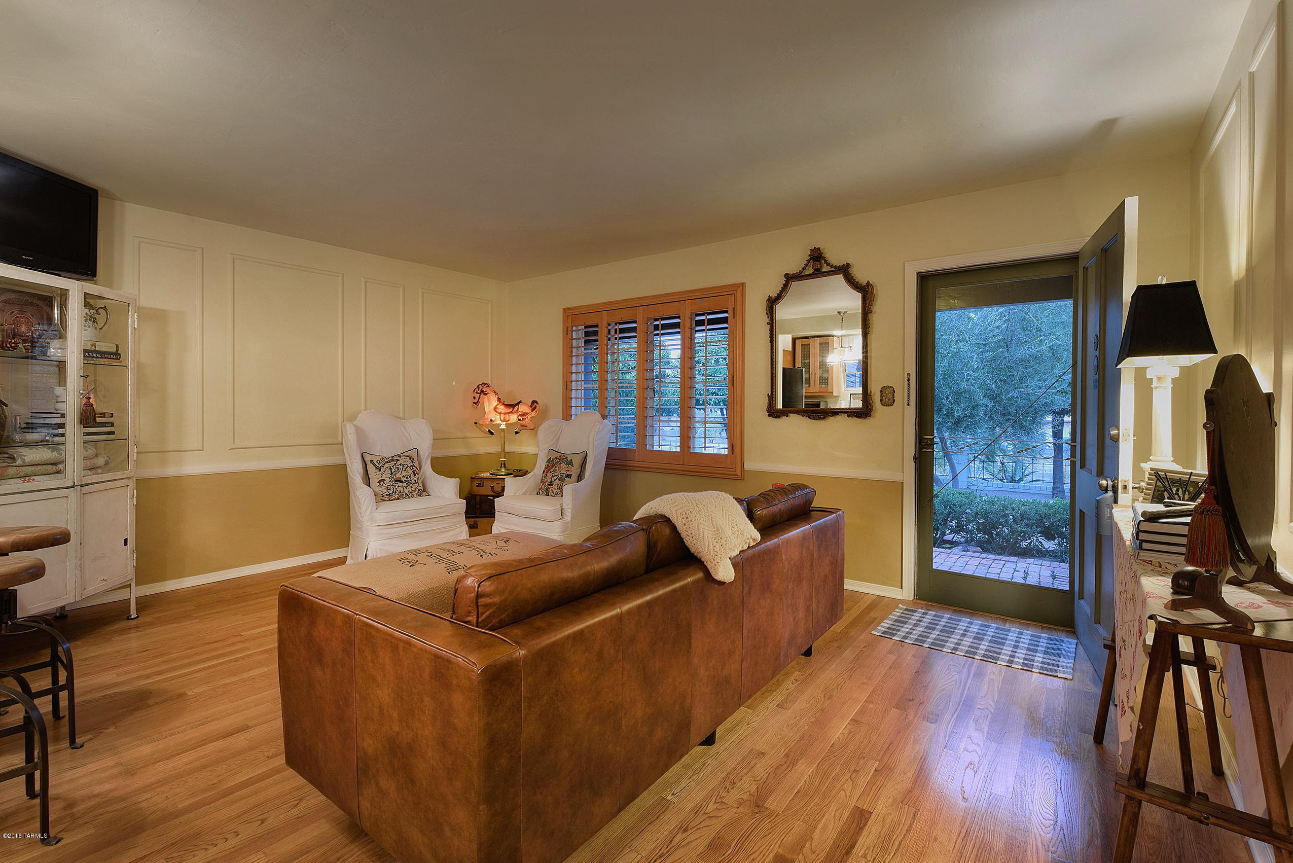 El Encanto Apartments - Residential