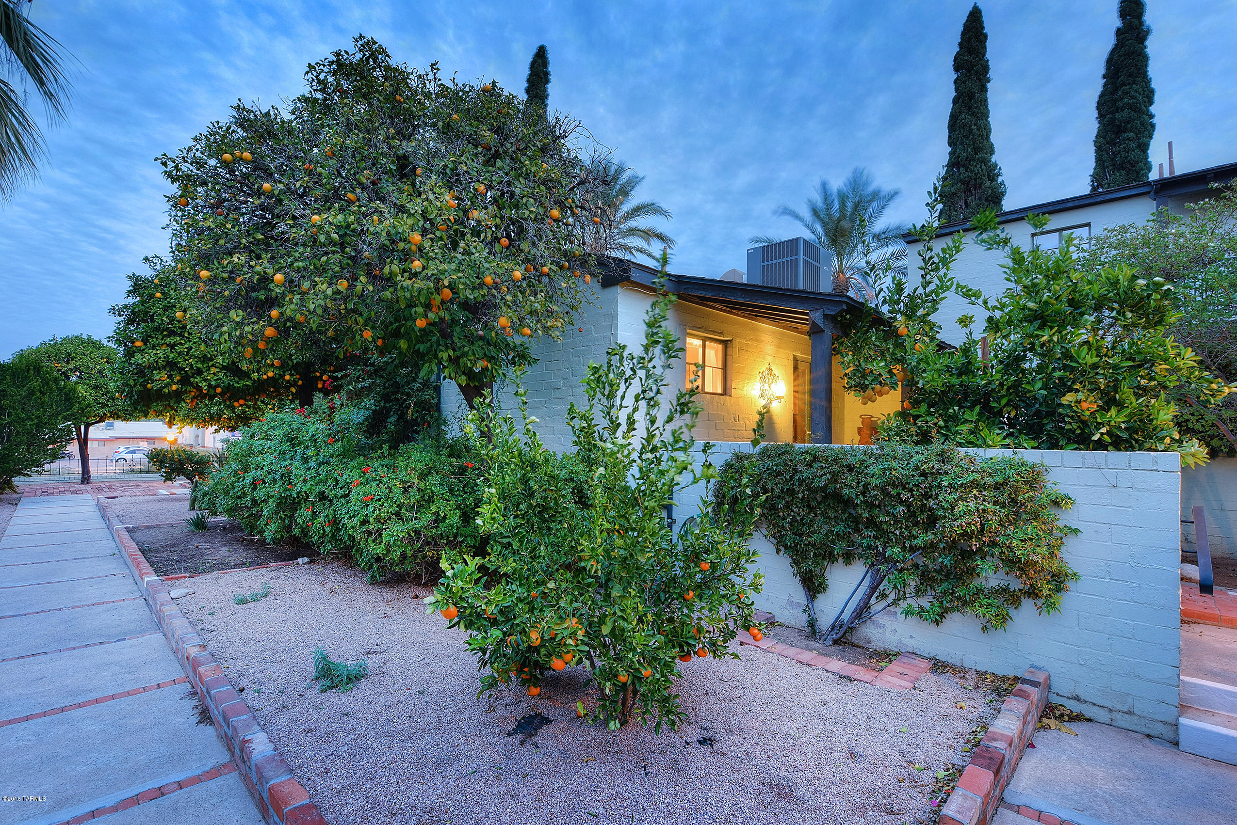 El Encanto Apartments - Residential