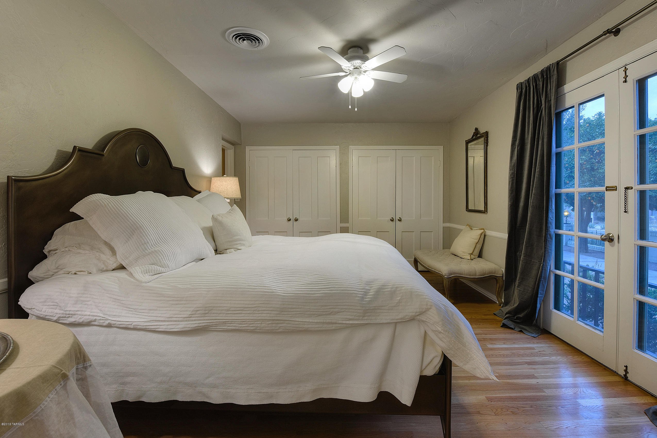 El Encanto Apartments - Residential