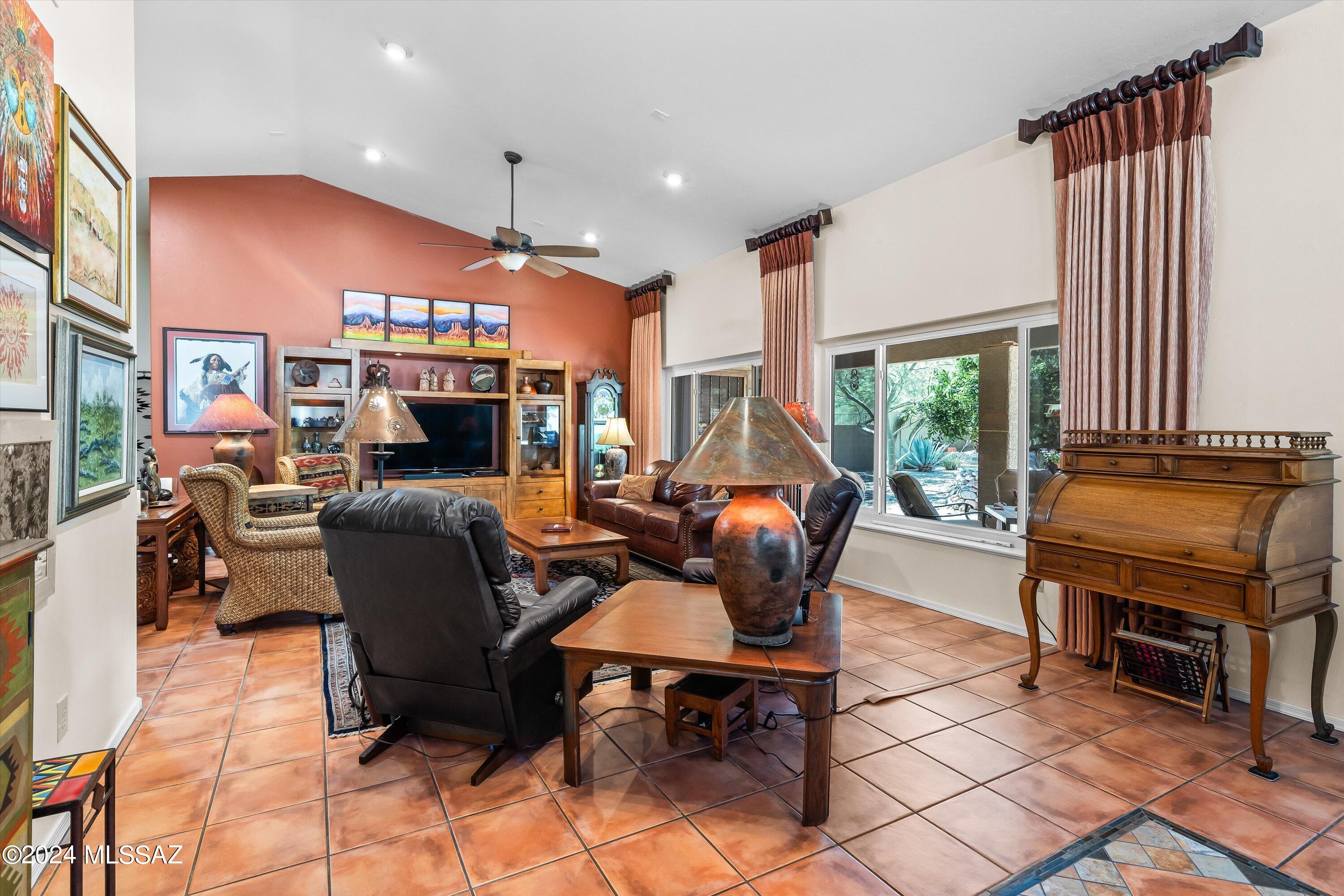 Saddlebrooke - Residential
