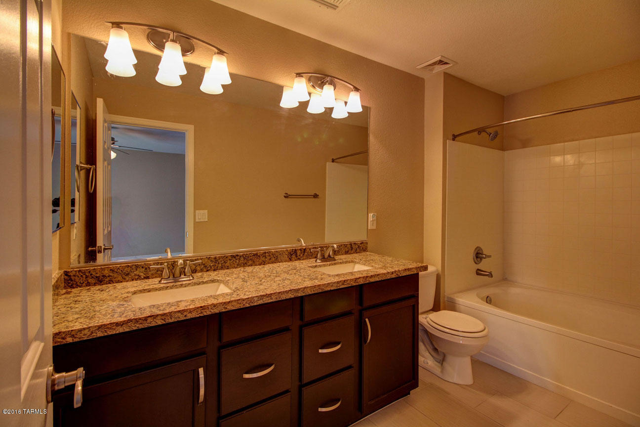 Rancho Del Lago (207-388) - Residential