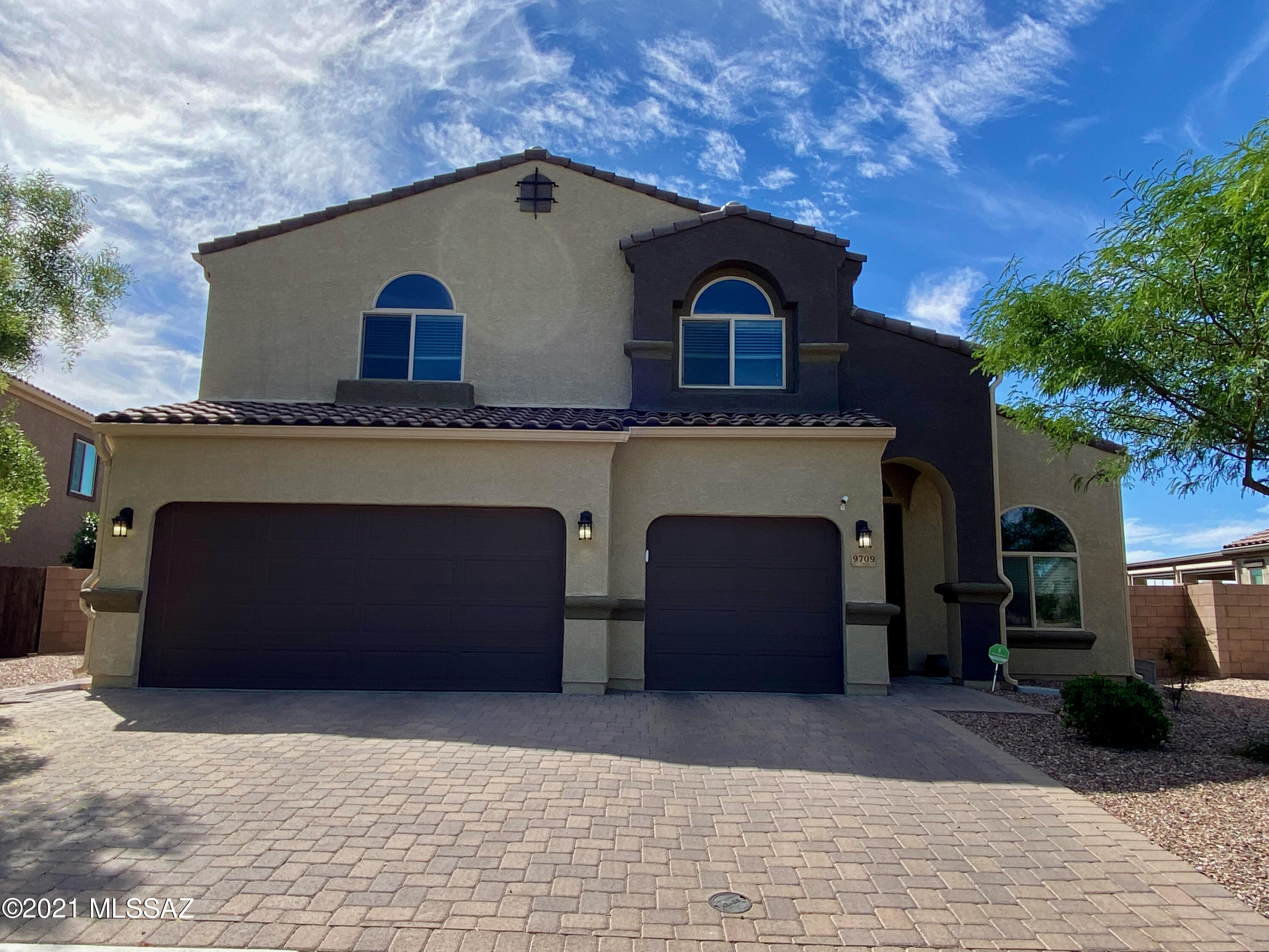Saguaro Bloom Block 4 - Residential