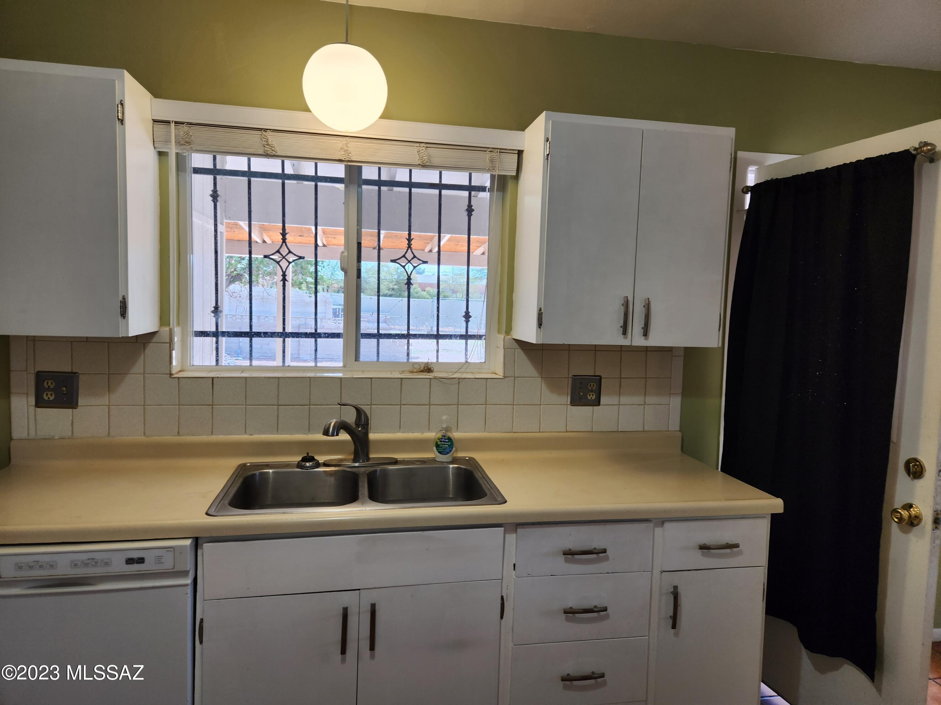 Centennial Park NO. 2 (1-7) - Residential