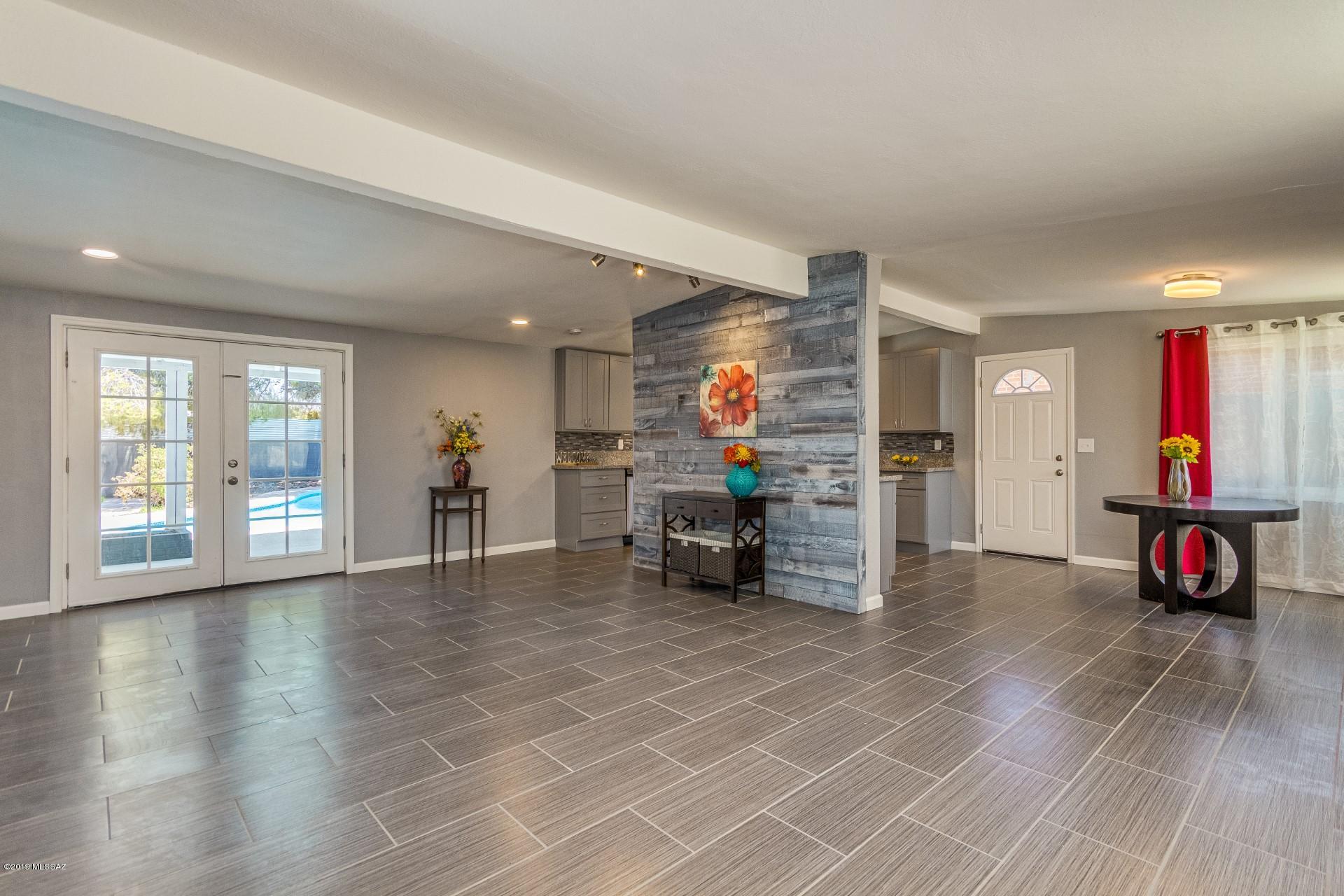 Craycroft Terrace - Residential
