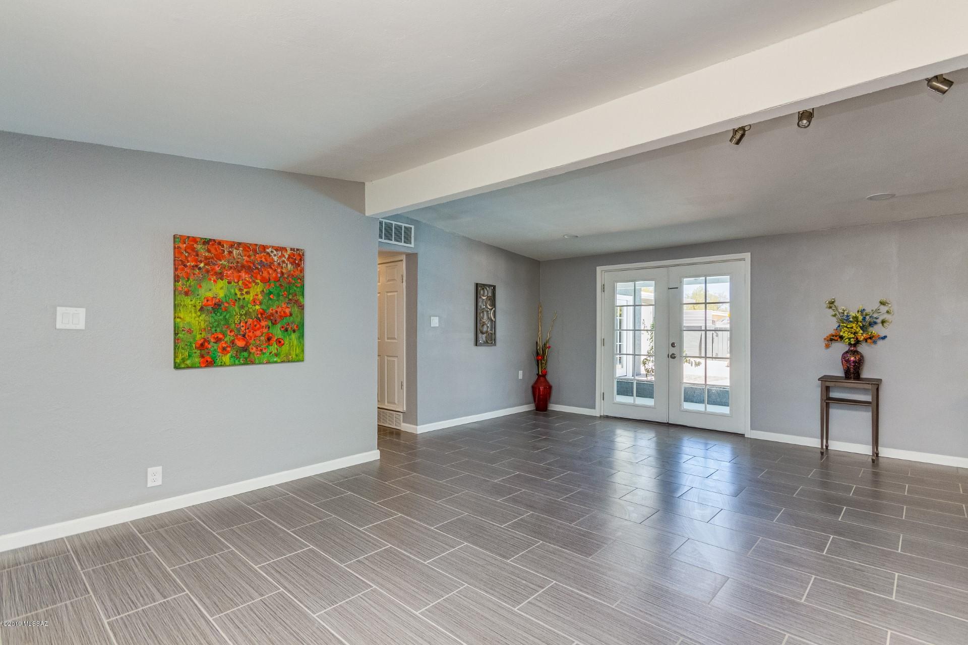 Craycroft Terrace - Residential