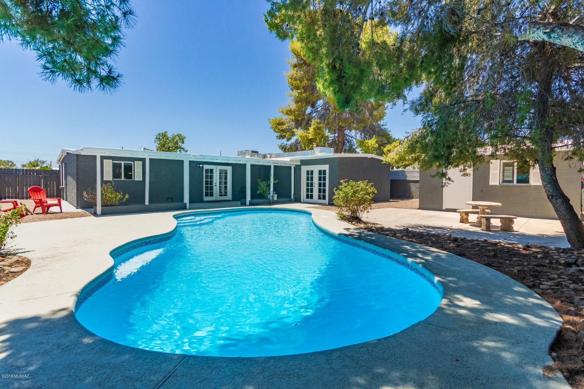 Craycroft Terrace - Residential