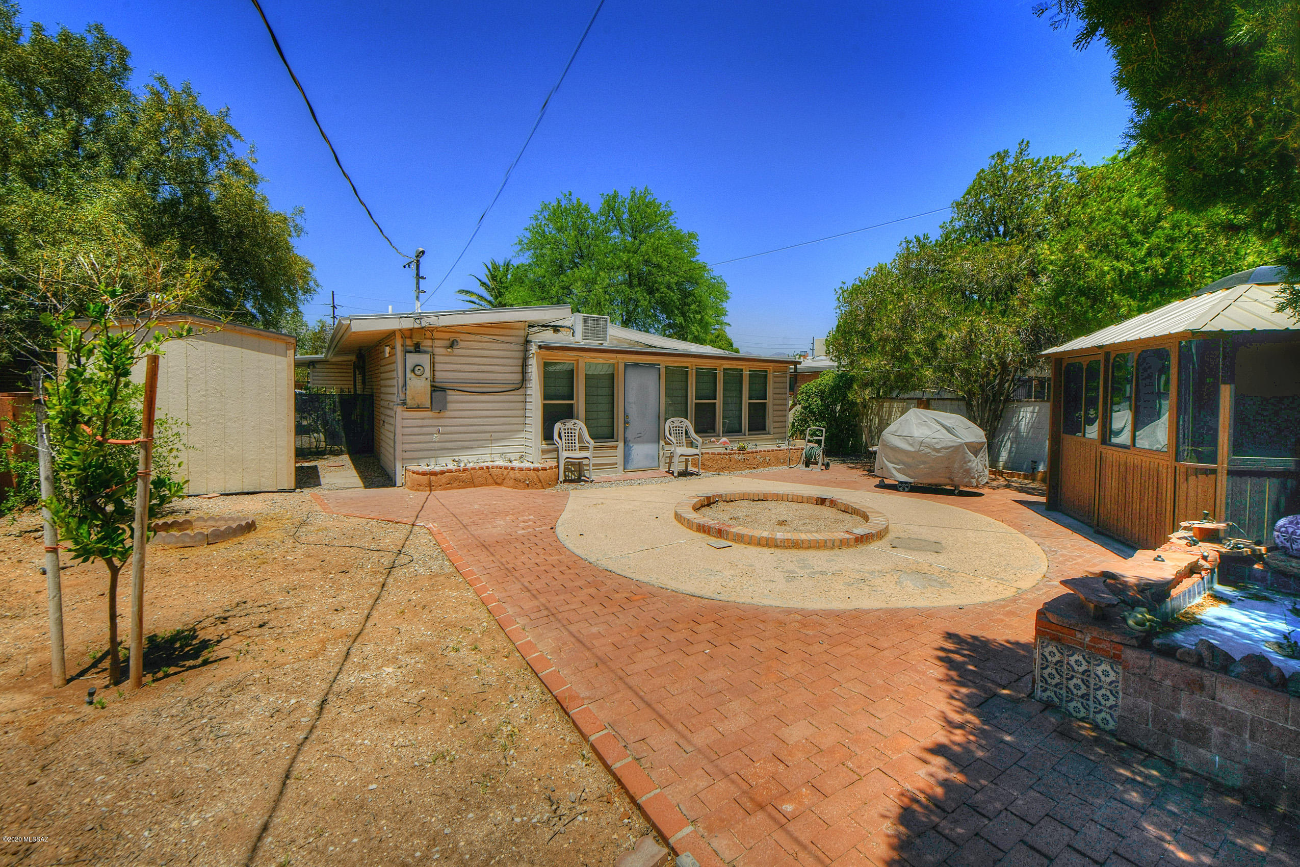 Unsubdivided - Residential