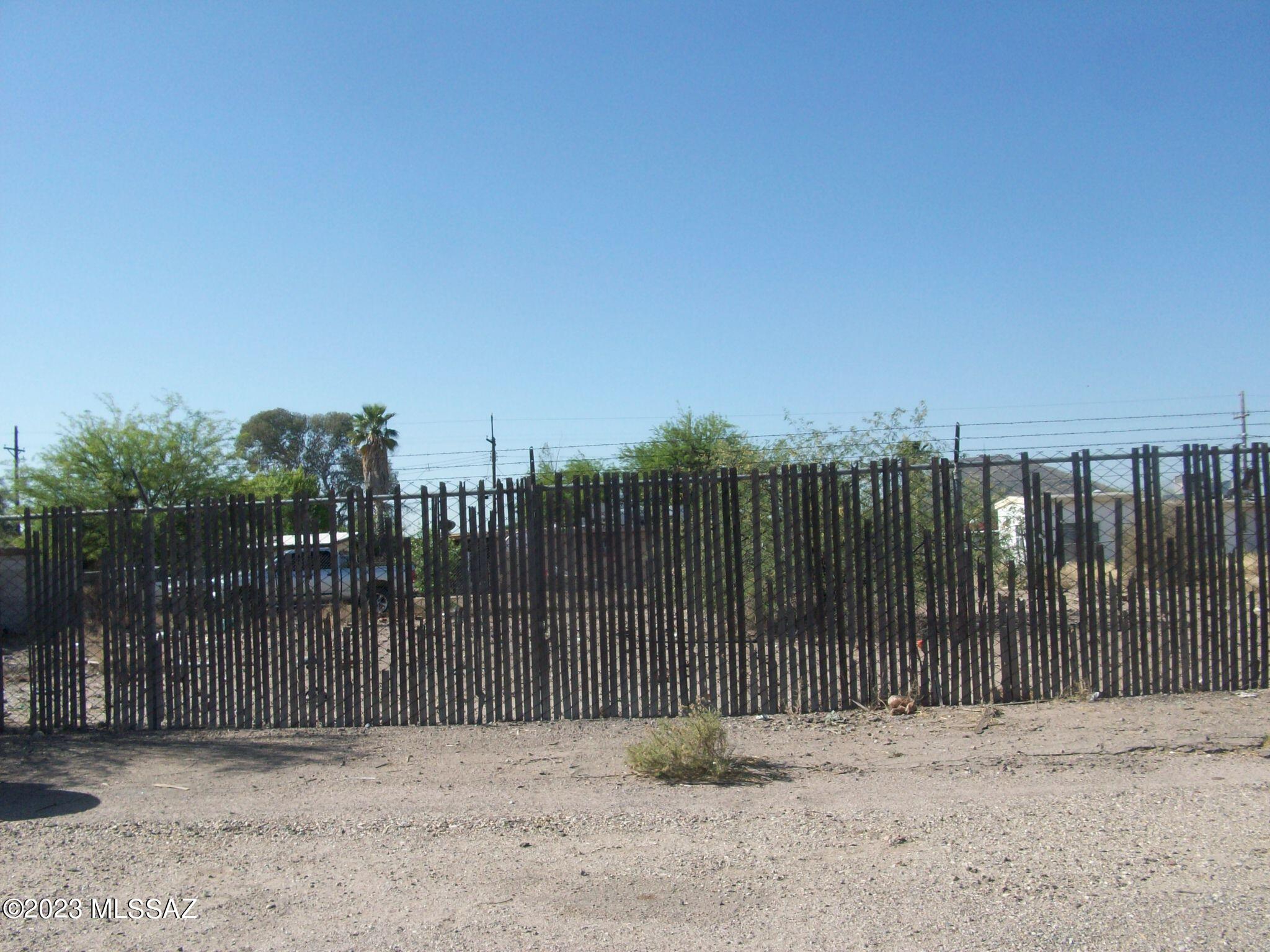 El Rio Acres - Land