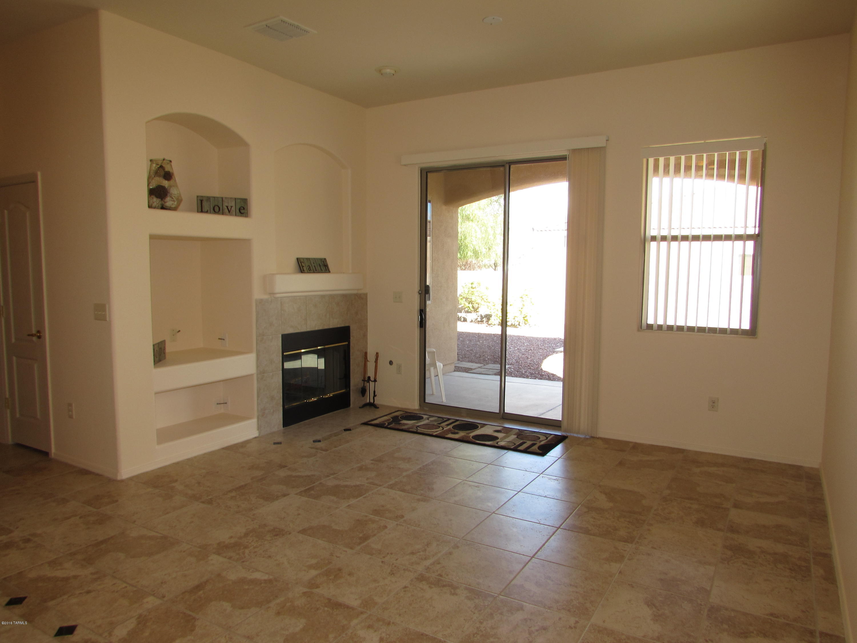 HIGH PLAINS RANCH - Residential