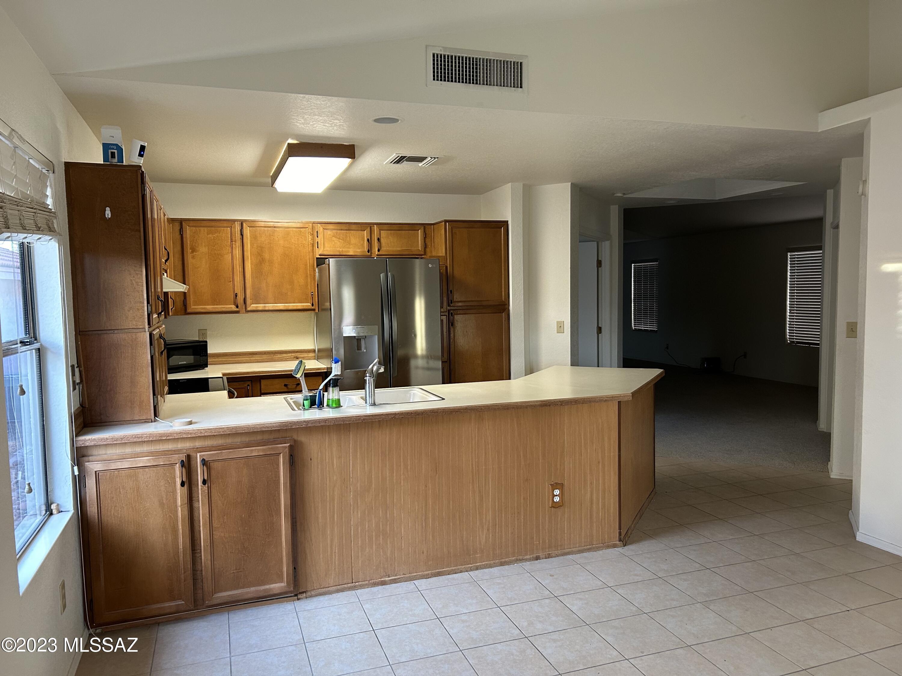 Country Highlands (1-180) - Residential Lease