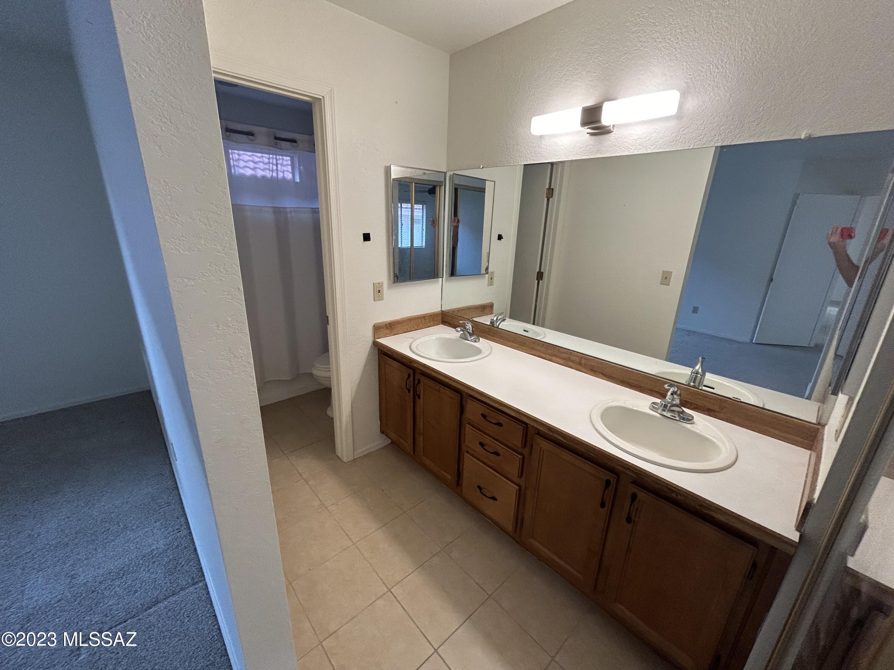 Country Highlands (1-180) - Residential Lease