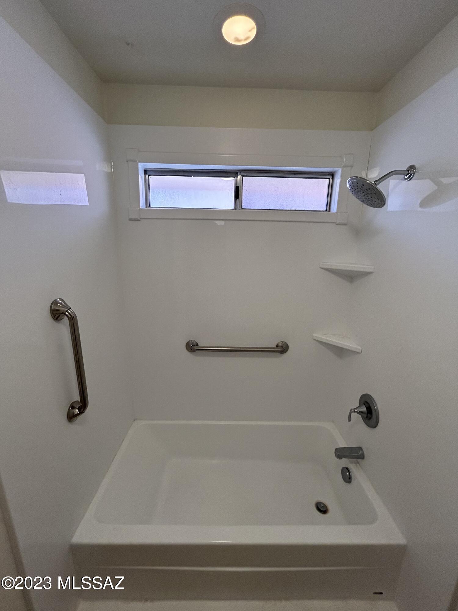 Country Highlands (1-180) - Residential Lease