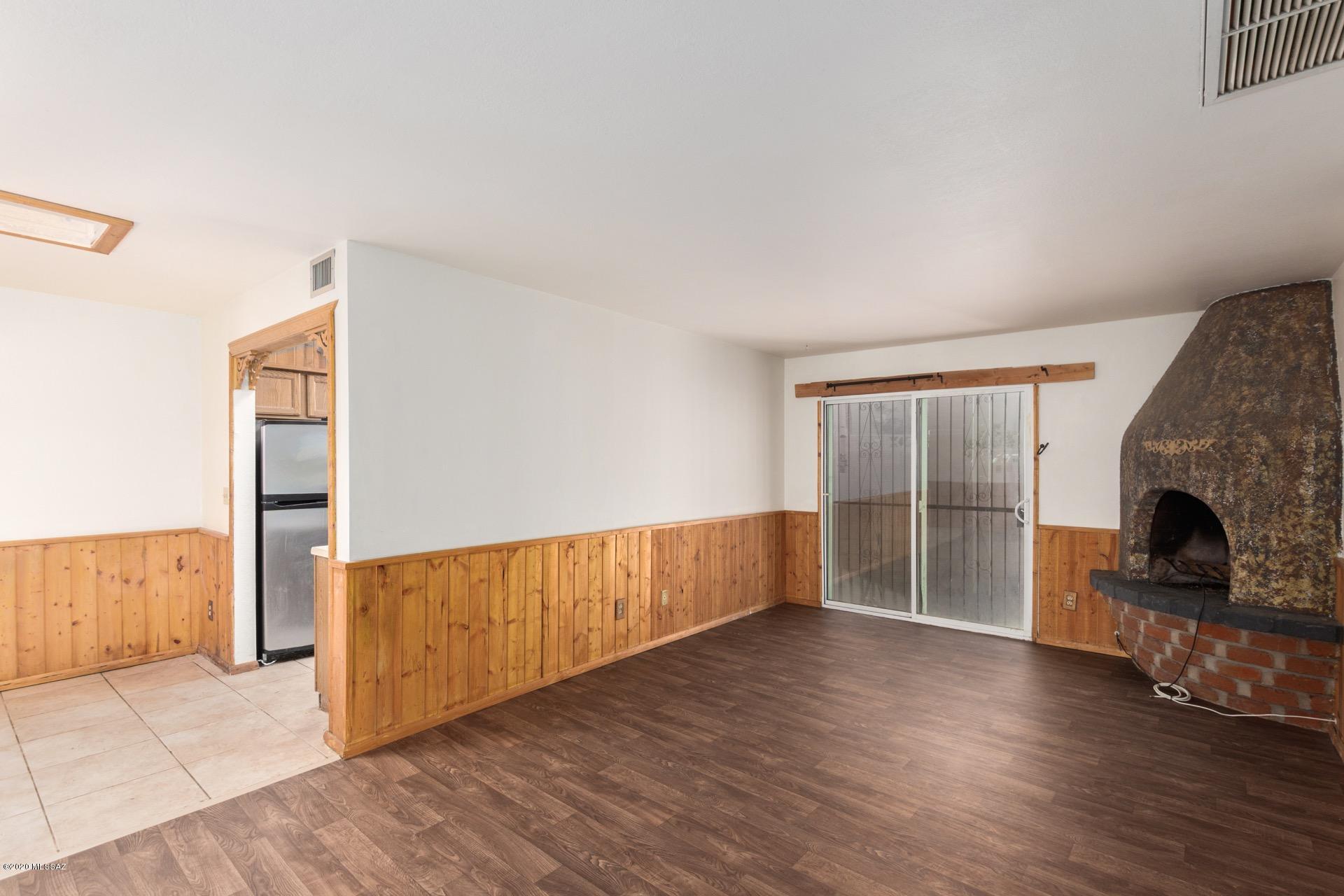 Vista Del Oro Townhouses (1-33) - Residential
