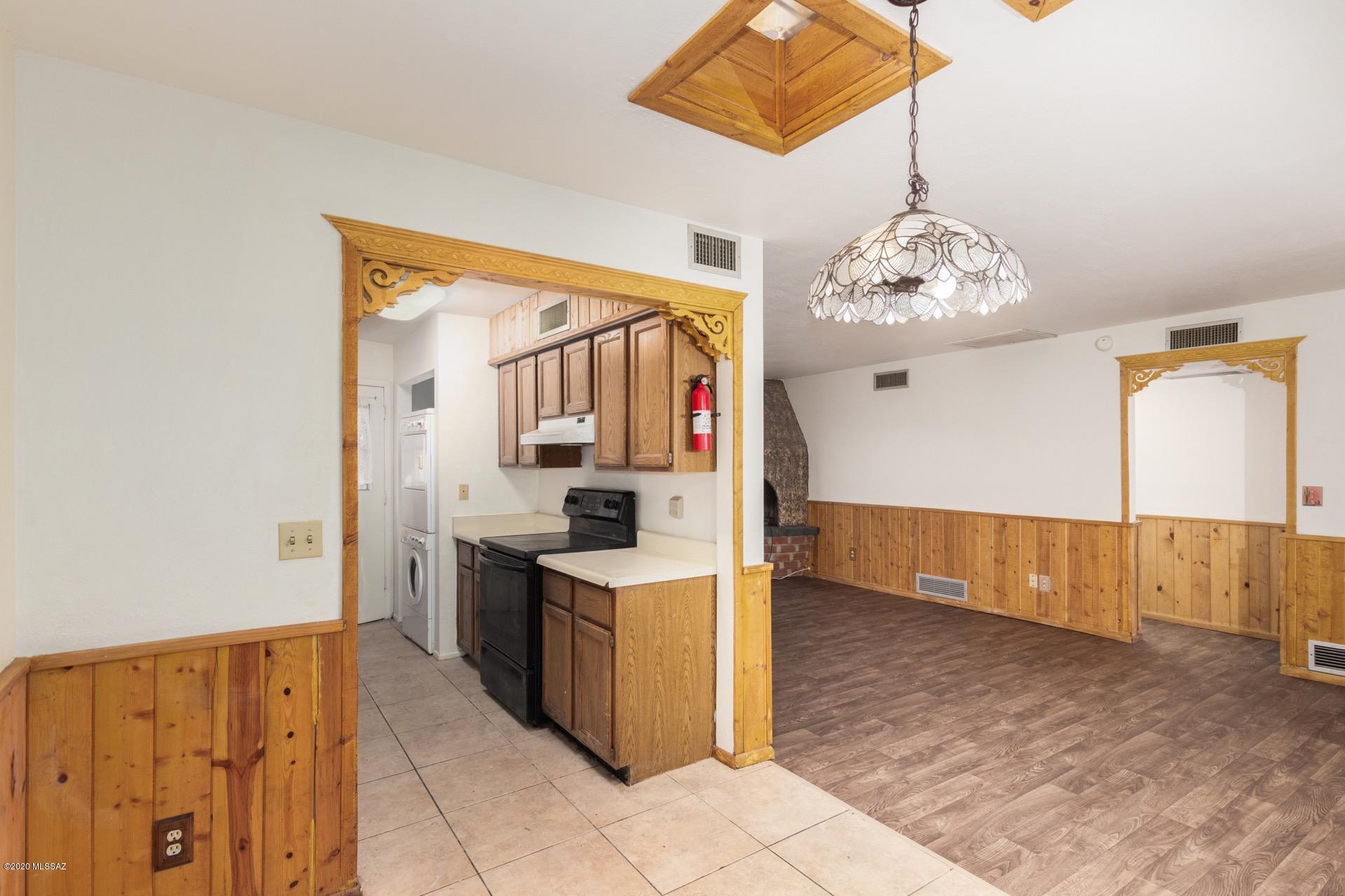 Vista Del Oro Townhouses (1-33) - Residential