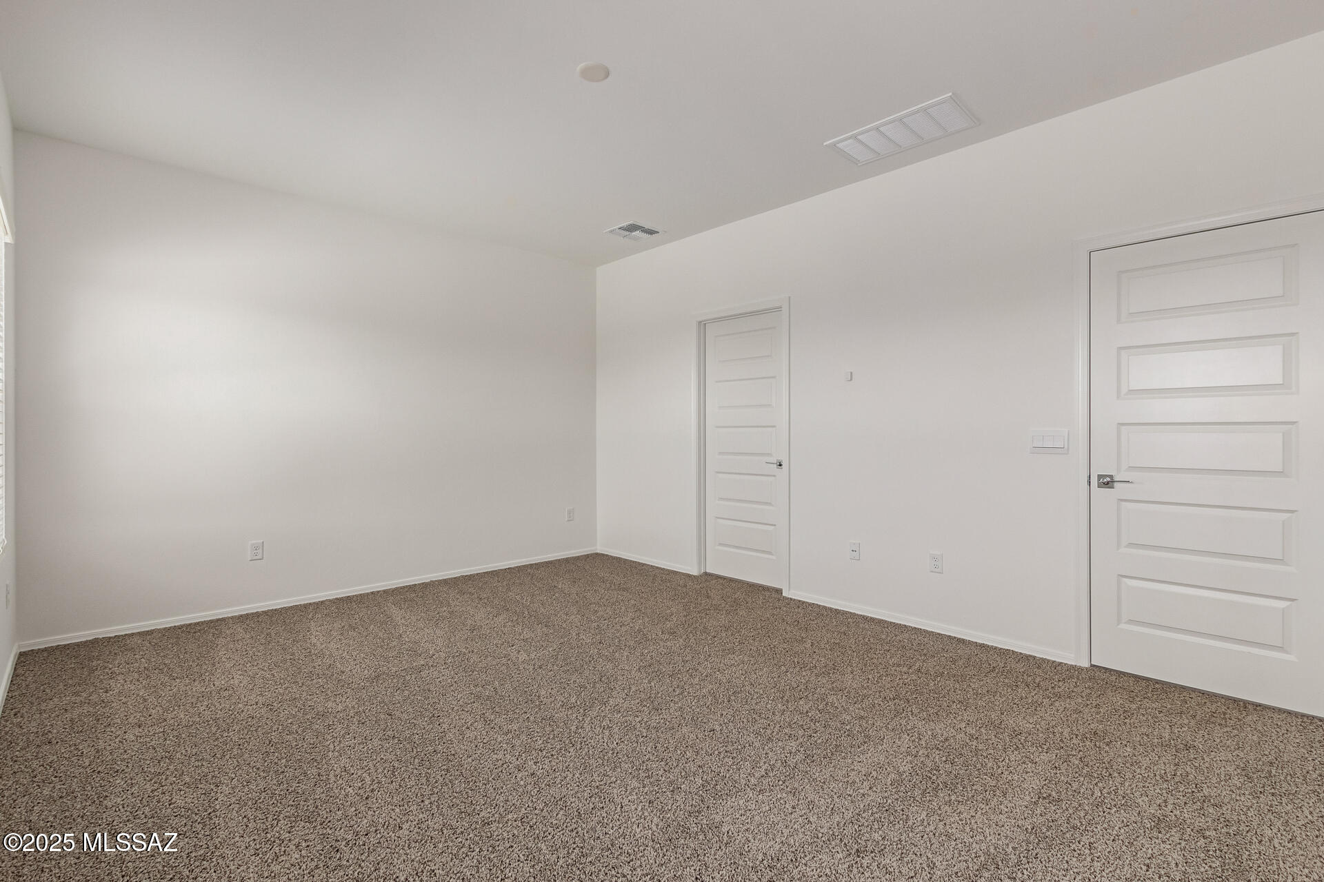Saguaro Bloom SQ20180540069 - Residential
