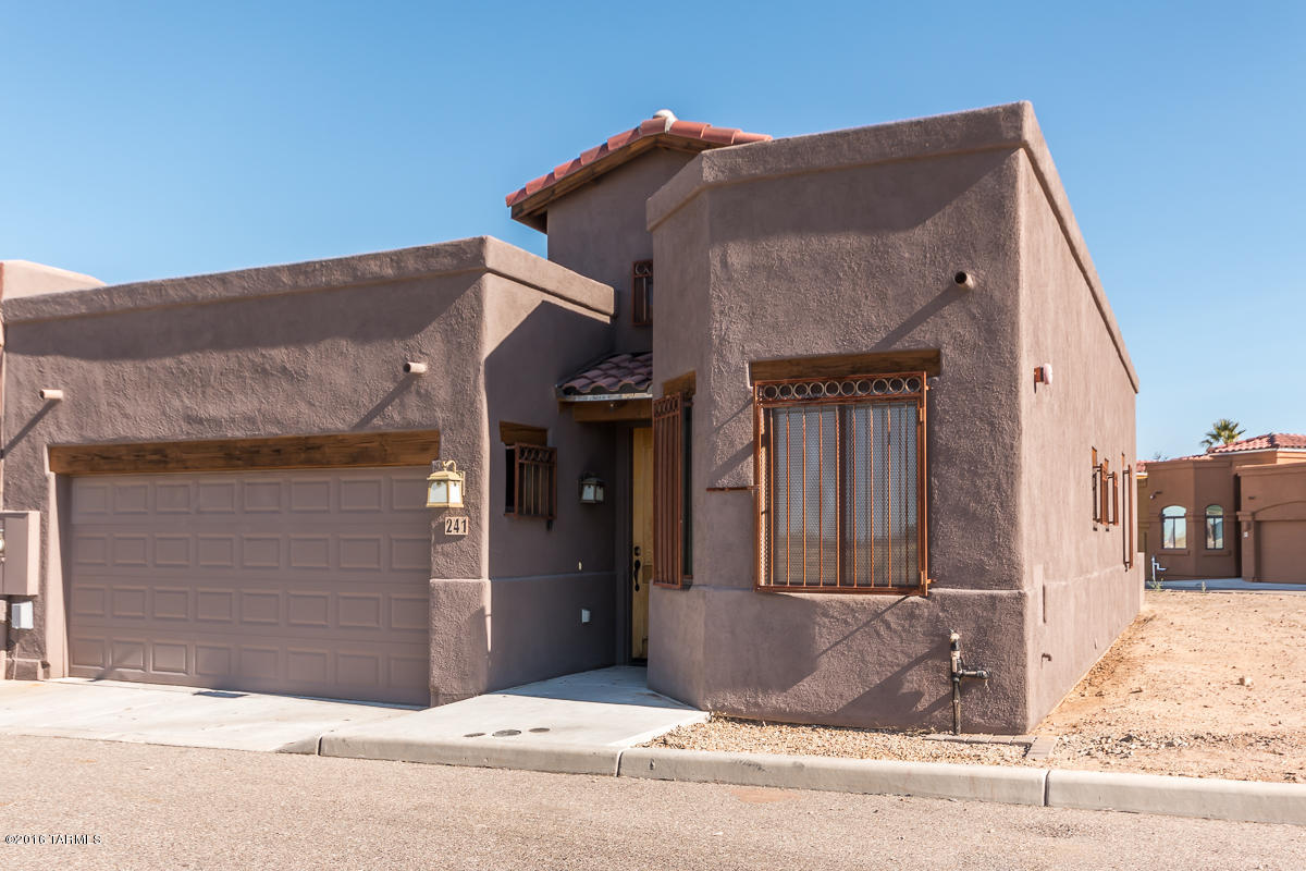 Crown Of Tucson Townhouses (1-96) - Residential