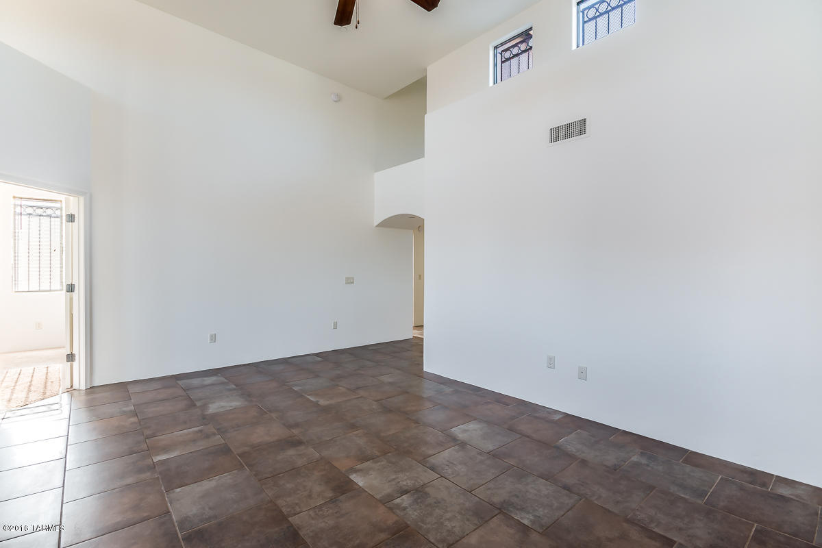 Crown Of Tucson Townhouses (1-96) - Residential