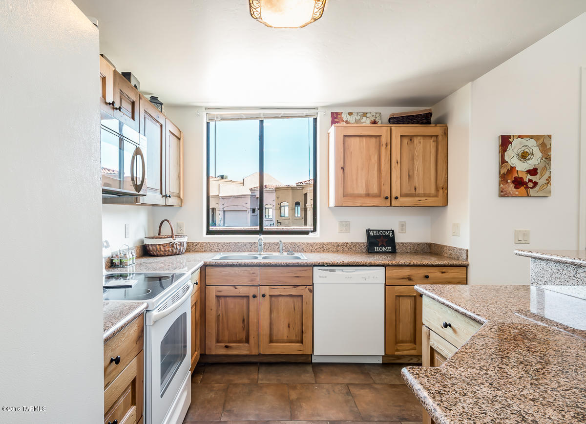 Crown Of Tucson Townhouses (1-96) - Residential