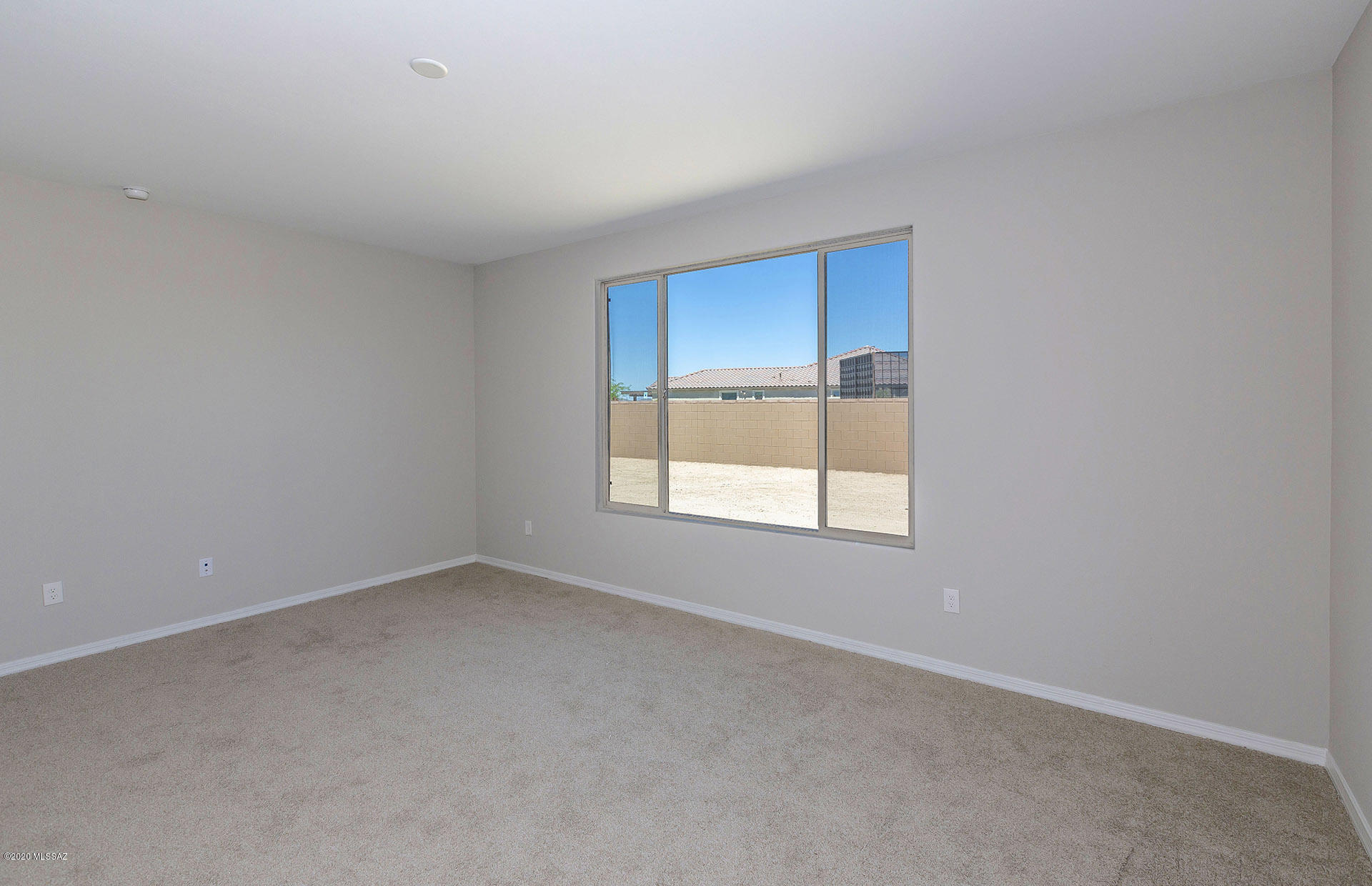 Camino De Oeste SQ20171600112 - Residential
