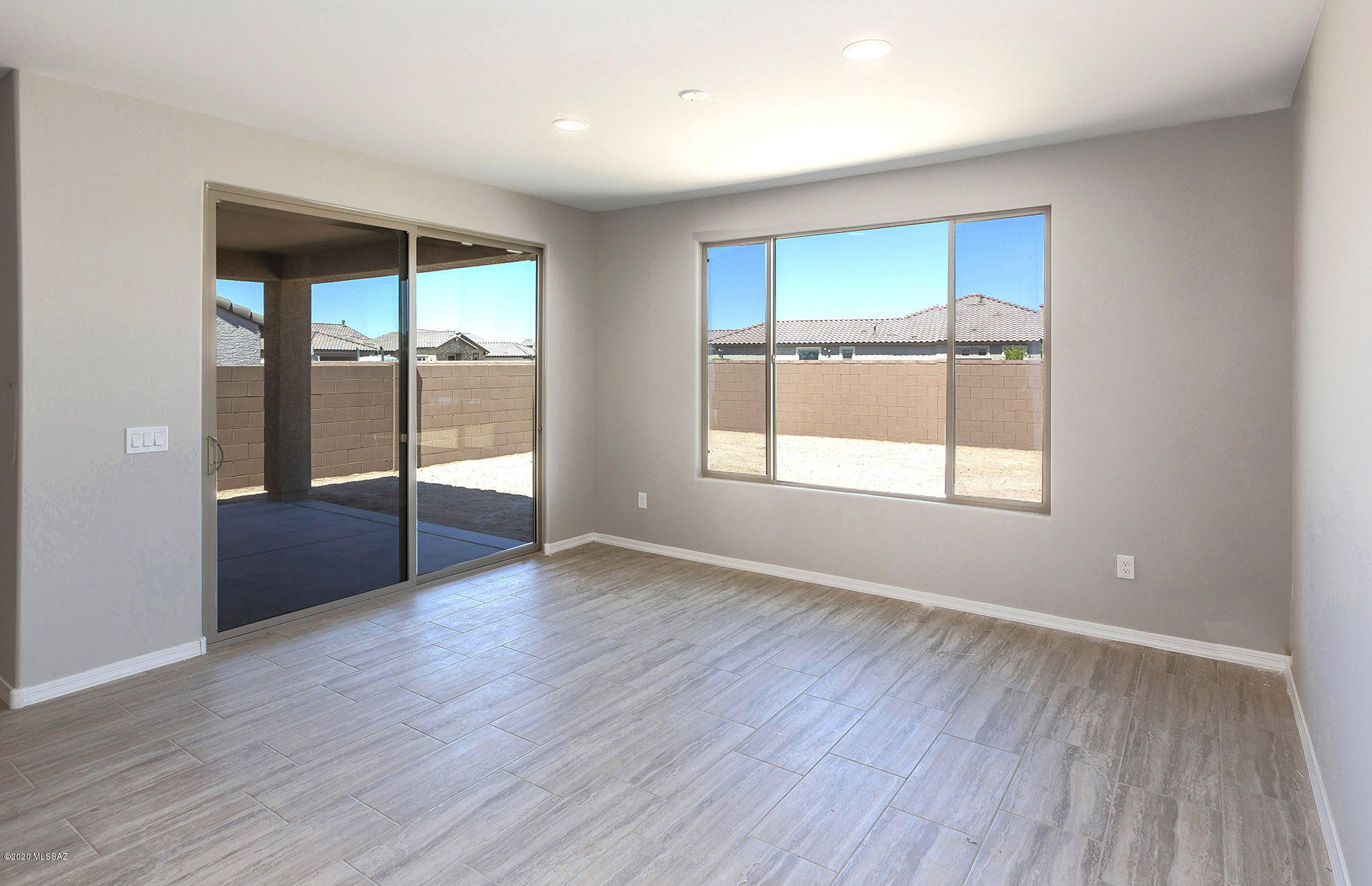 Camino De Oeste SQ20171600112 - Residential