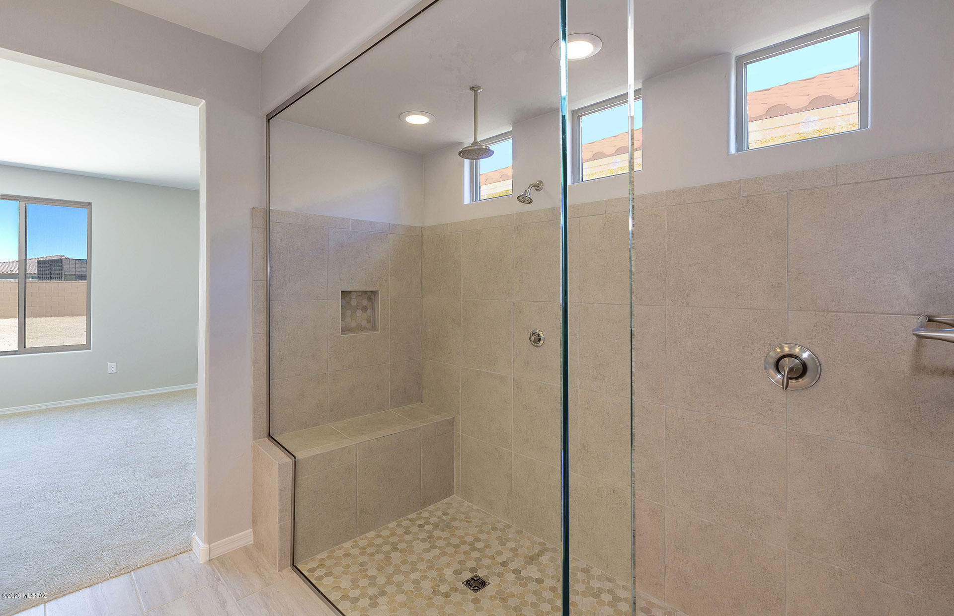 Camino De Oeste SQ20171600112 - Residential