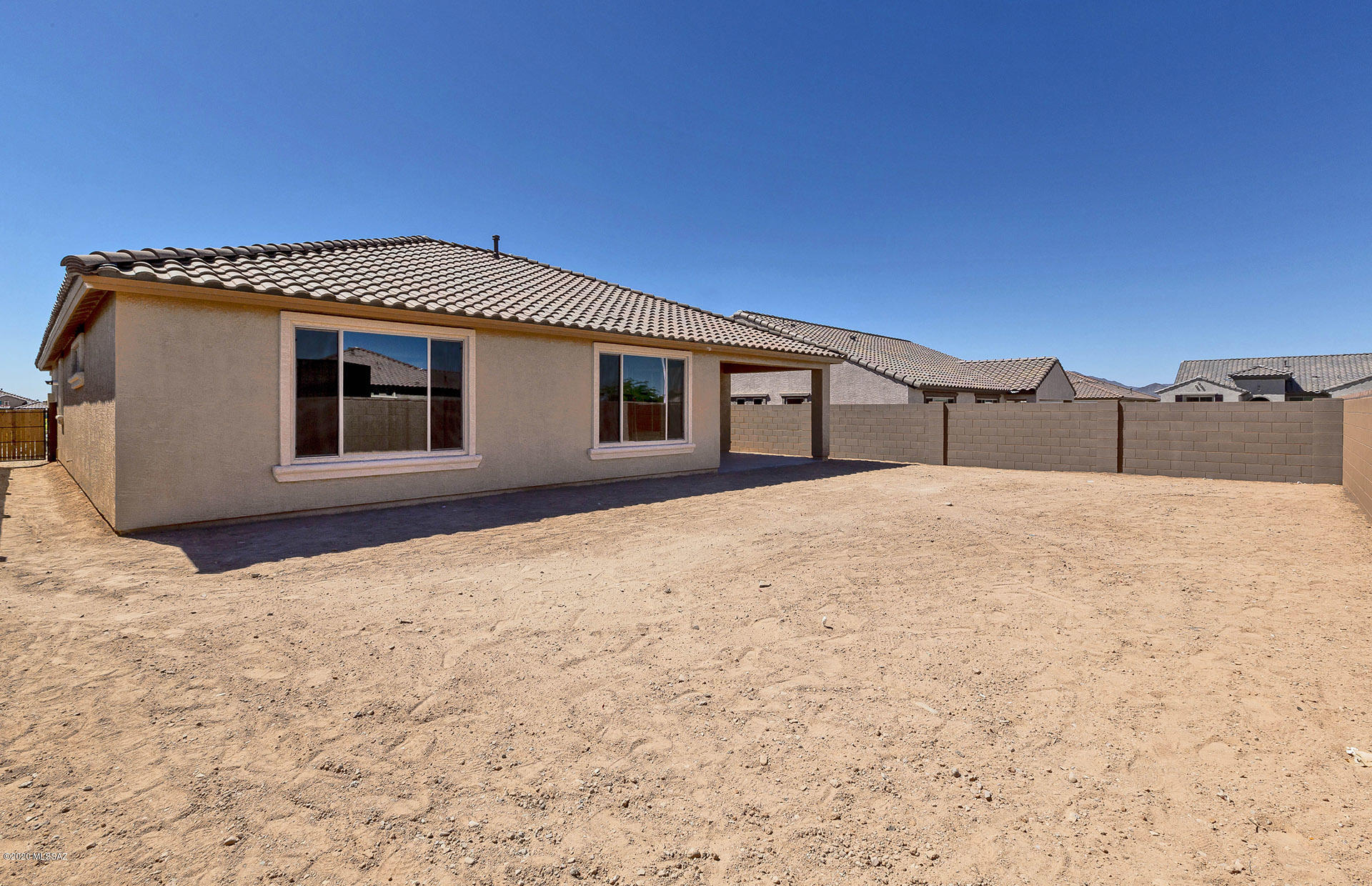 Camino De Oeste SQ20171600112 - Residential