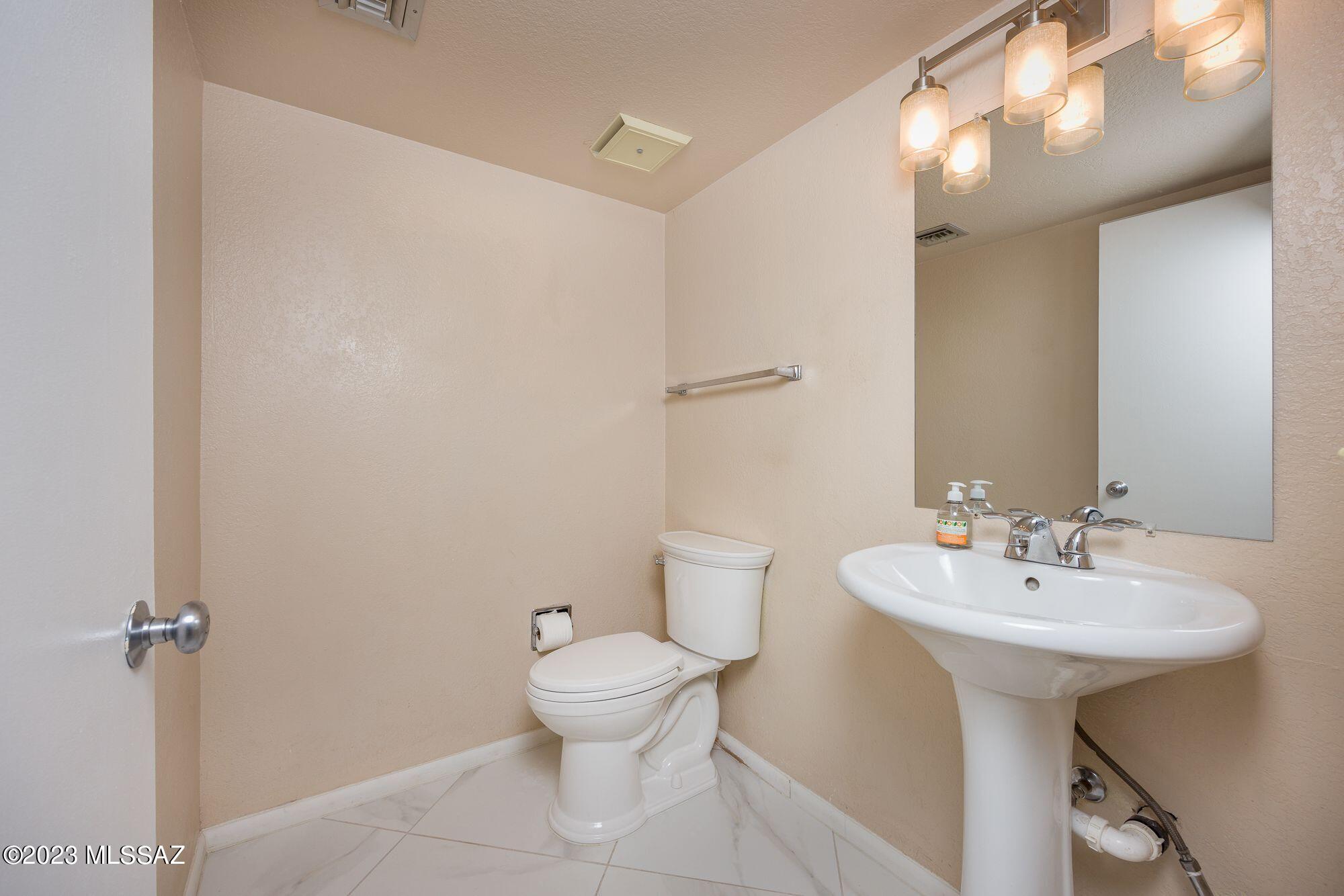 Orchard River (1-138) - Residential Lease