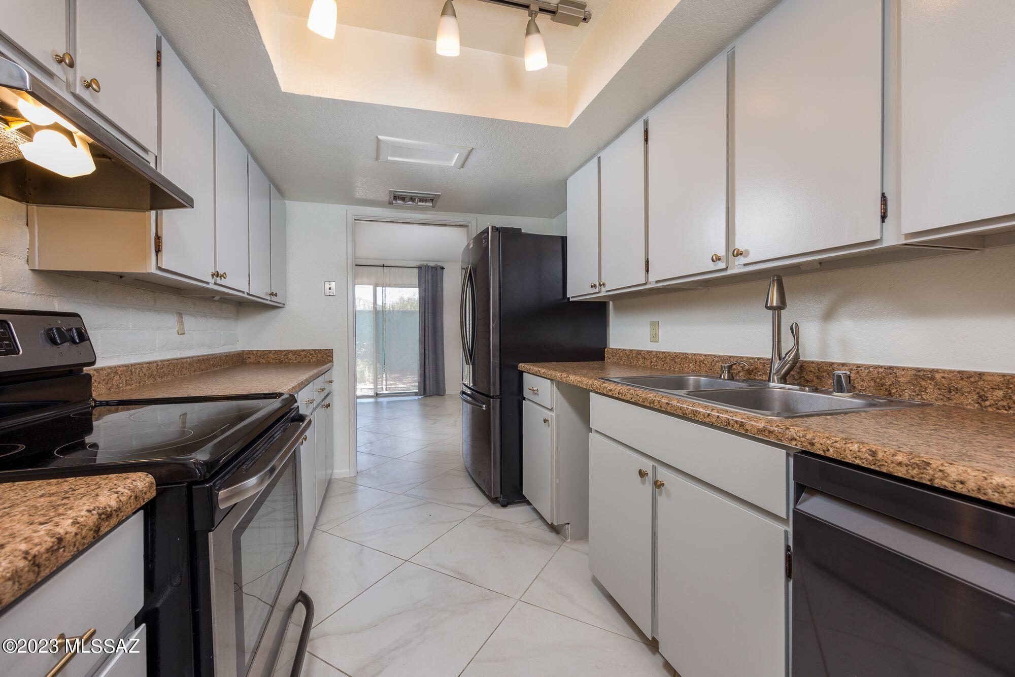 Orchard River (1-138) - Residential Lease