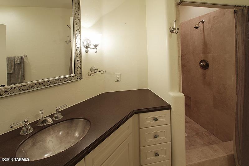 Twin Hills Estates (1-28) - Residential