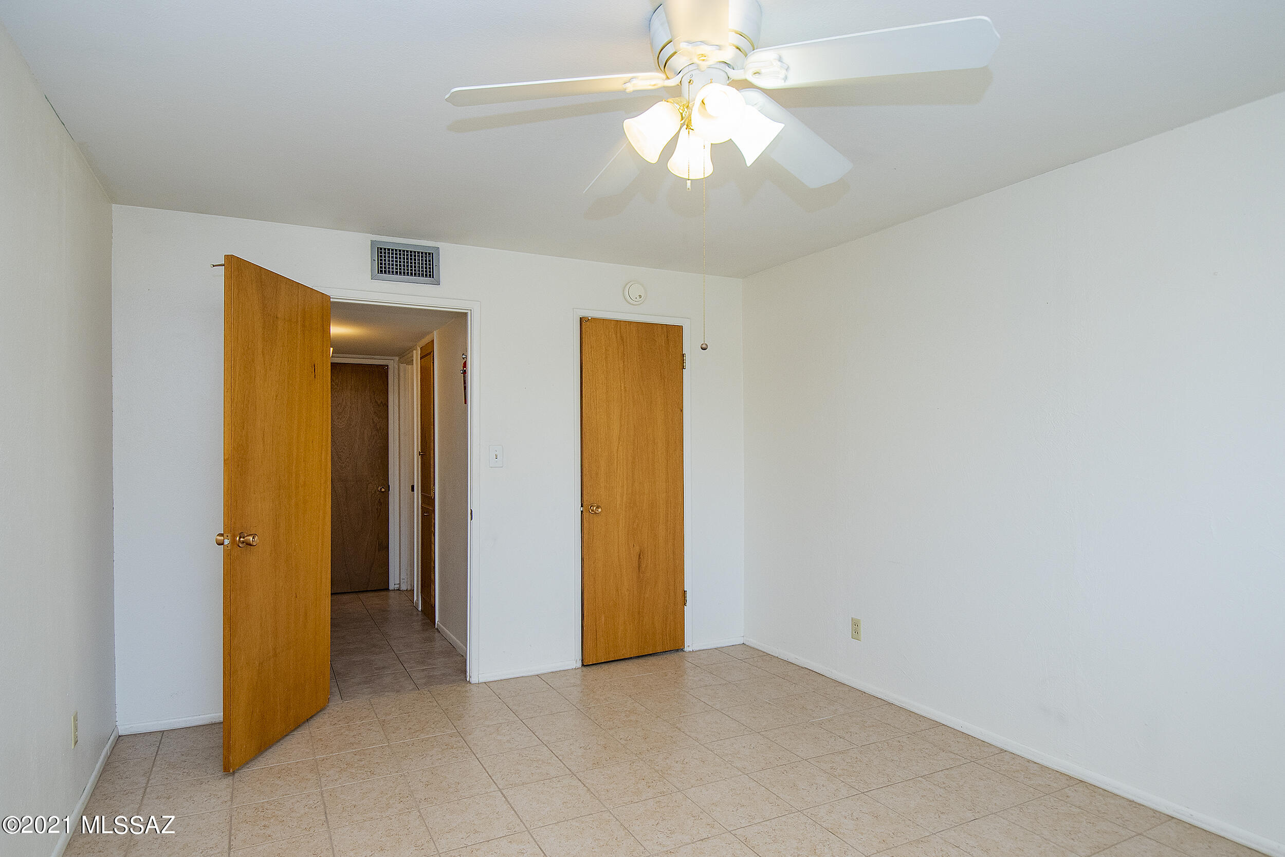 Villa Encanta Condo - Residential