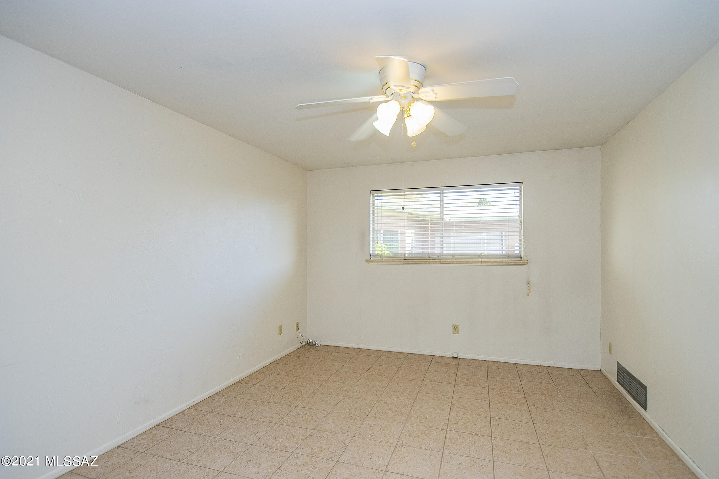 Villa Encanta Condo - Residential