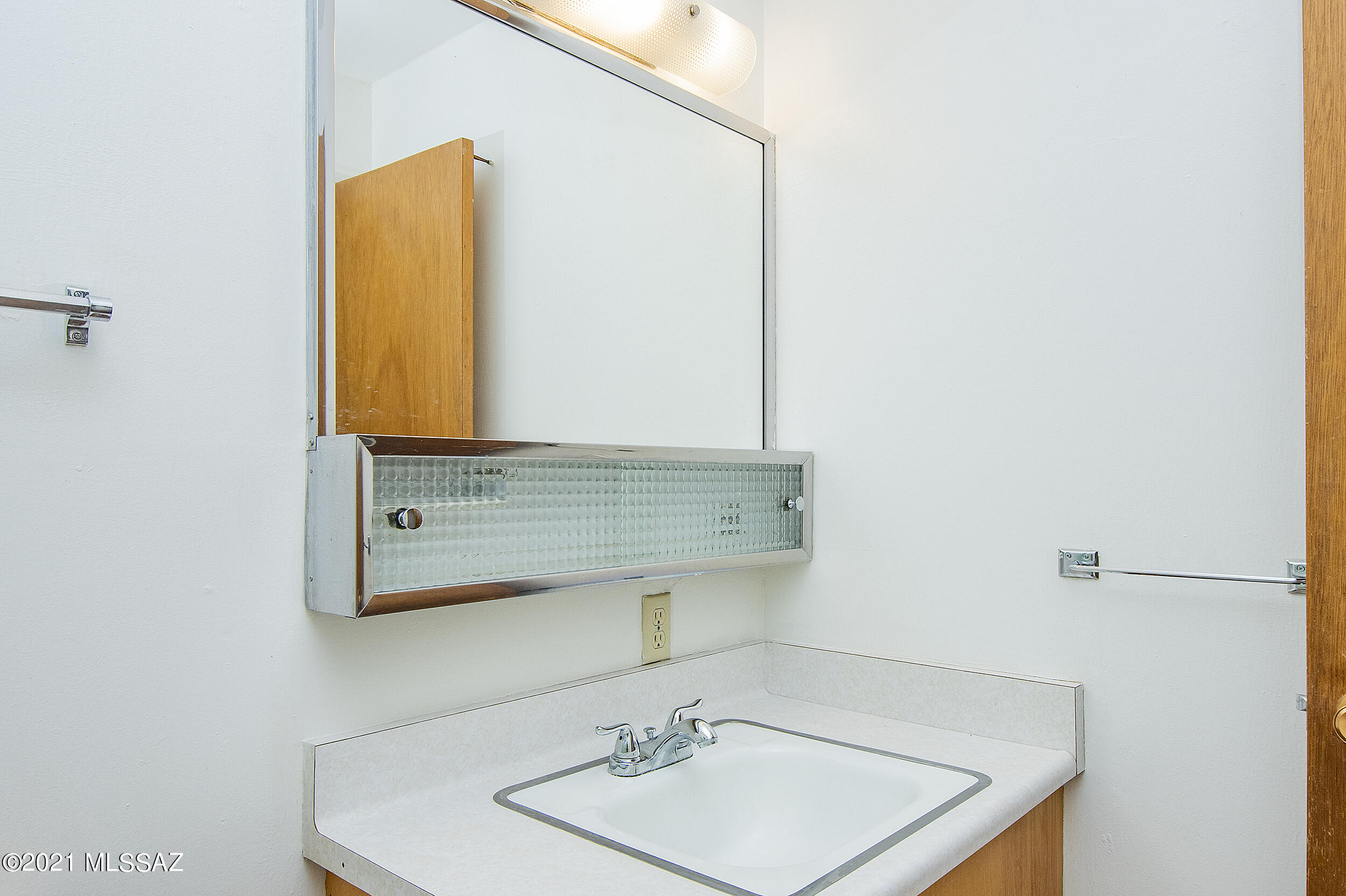 Villa Encanta Condo - Residential